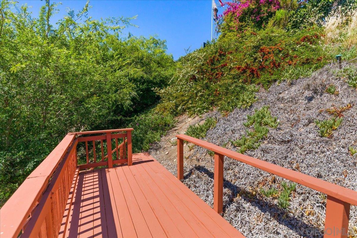 Detail Gallery Image 32 of 47 For 12938  Yankton, Poway,  CA 92064 - 3 Beds | 2 Baths