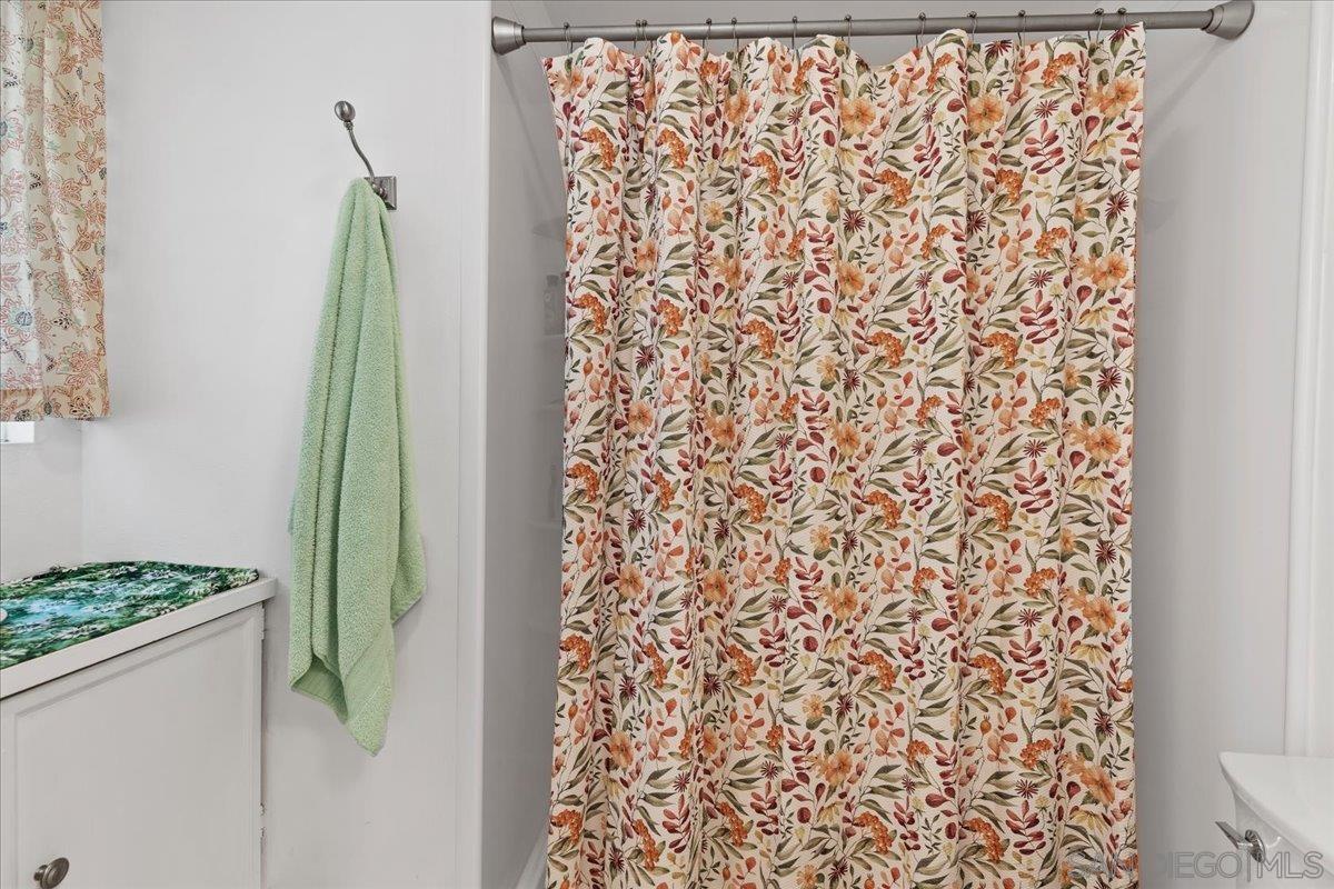 Detail Gallery Image 38 of 47 For 12938  Yankton, Poway,  CA 92064 - 3 Beds | 2 Baths