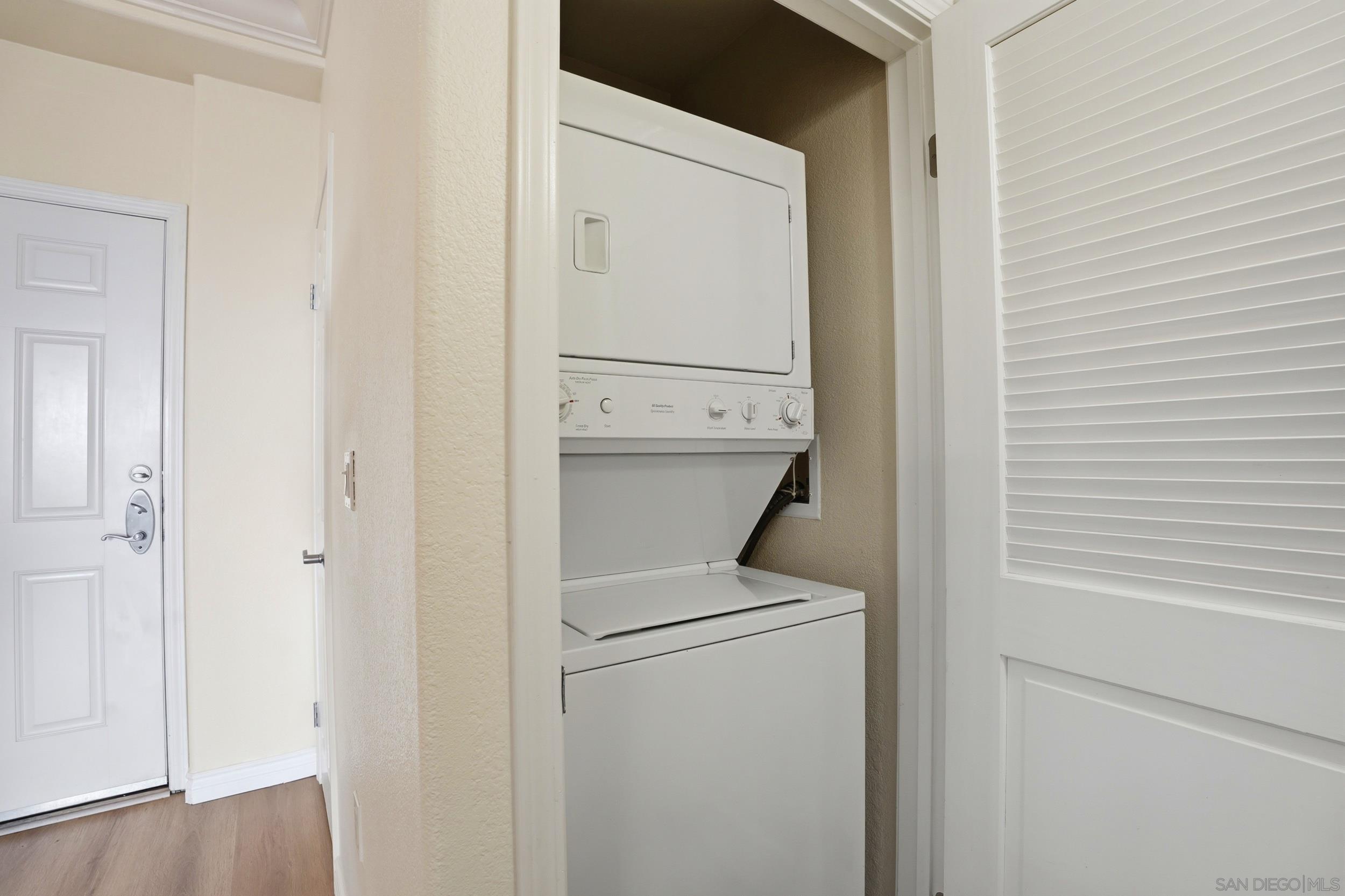 Detail Gallery Image 13 of 22 For 330  J Street  #612,  San Diego,  CA 92101 - 1 Beds | 1 Baths