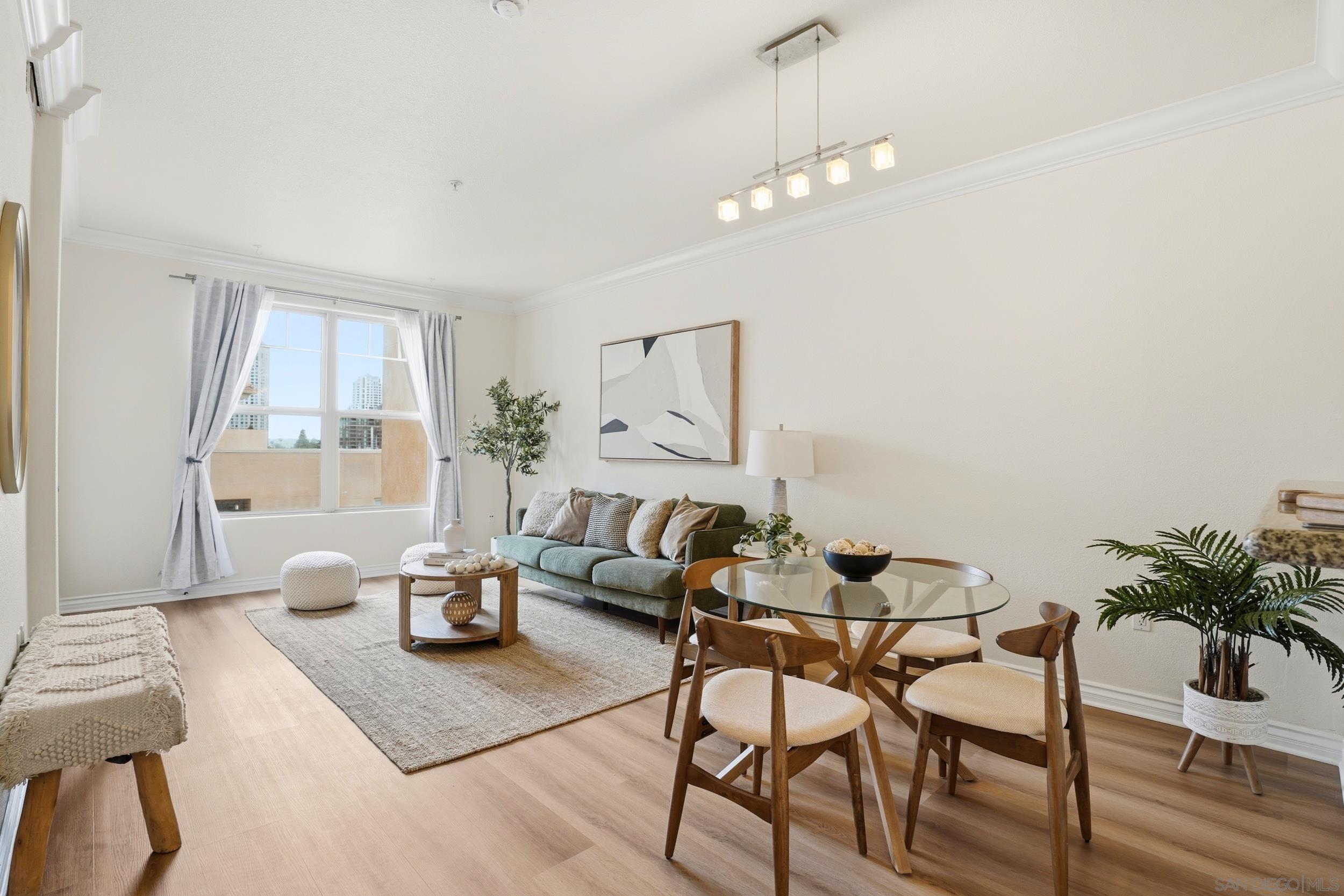 Detail Gallery Image 4 of 22 For 330  J Street  #612,  San Diego,  CA 92101 - 1 Beds | 1 Baths