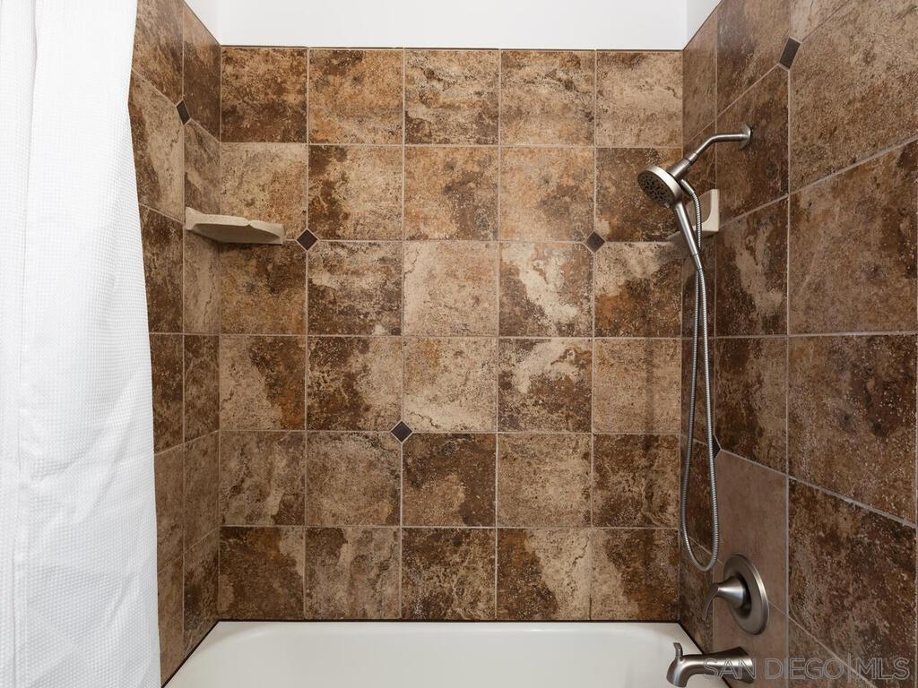 Detail Gallery Image 20 of 29 For 4154  Camino Islay, San Diego,  CA 92122 - 2 Beds | 1 Baths