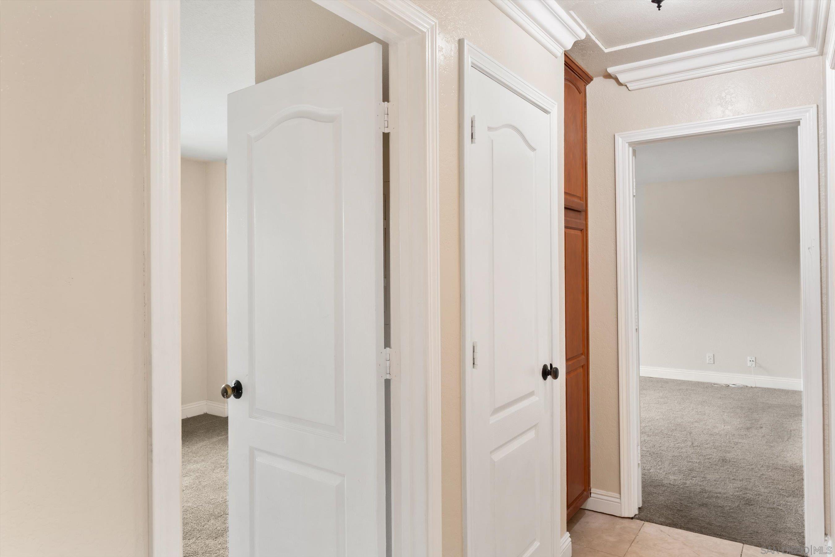 Detail Gallery Image 15 of 36 For 1075 N Escondido Blvd  #209,  Escondido,  CA 92026 - 2 Beds | 2 Baths