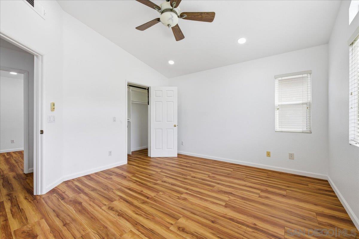 Detail Gallery Image 19 of 56 For 10294  Scripps Poway Pkwy  #5,  San Diego,  CA 92131 - 2 Beds | 2/1 Baths