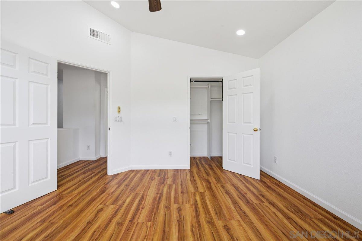 Detail Gallery Image 21 of 56 For 10294  Scripps Poway Pkwy  #5,  San Diego,  CA 92131 - 2 Beds | 2/1 Baths