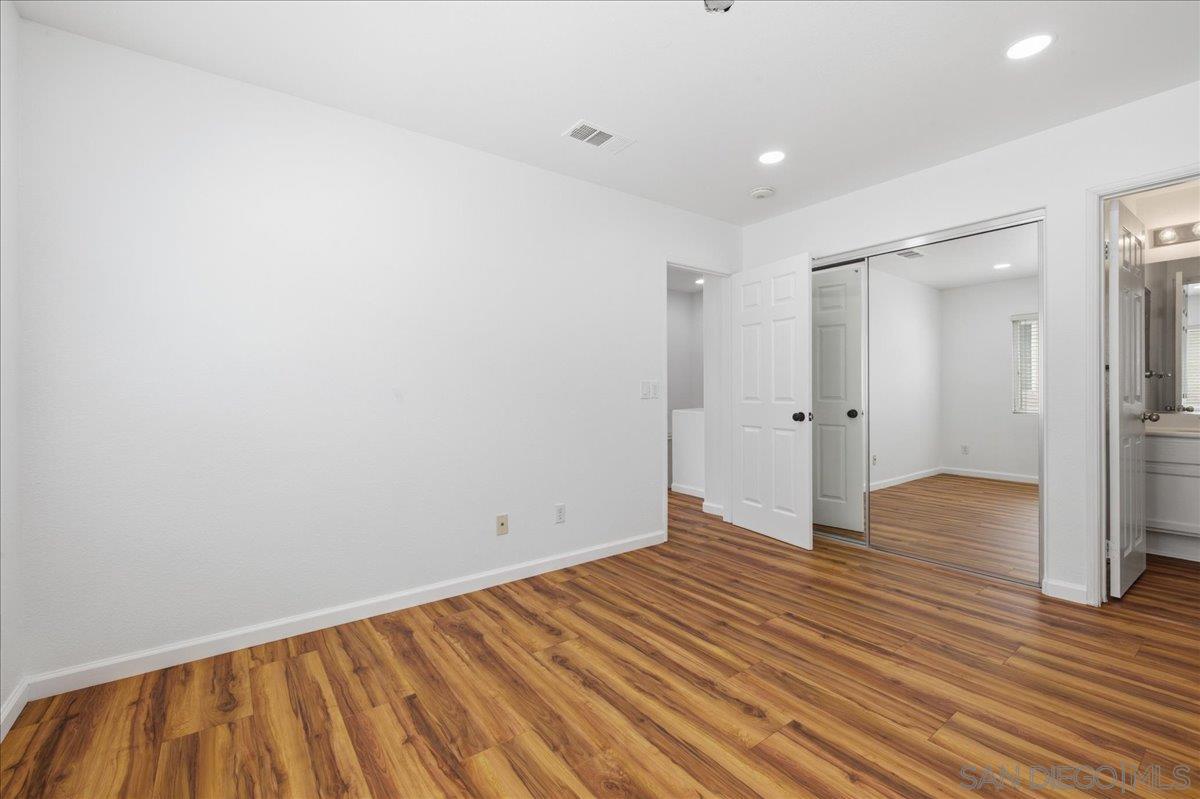 Detail Gallery Image 27 of 56 For 10294  Scripps Poway Pkwy  #5,  San Diego,  CA 92131 - 2 Beds | 2/1 Baths