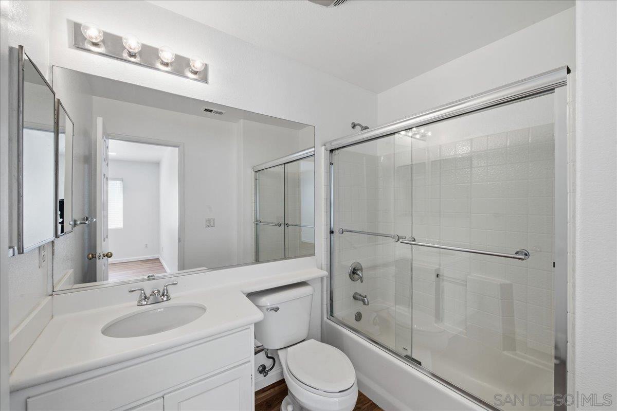 Detail Gallery Image 29 of 56 For 10294  Scripps Poway Pkwy  #5,  San Diego,  CA 92131 - 2 Beds | 2/1 Baths