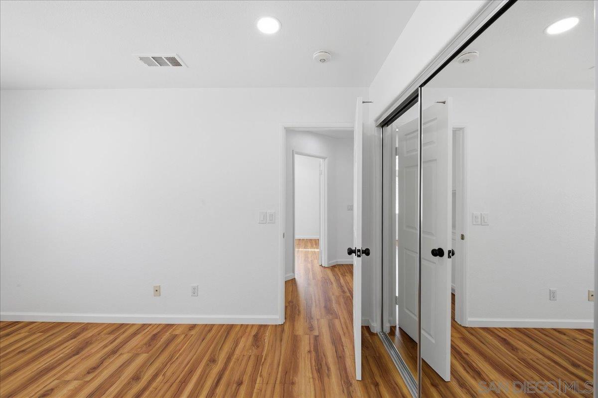 Detail Gallery Image 30 of 56 For 10294  Scripps Poway Pkwy  #5,  San Diego,  CA 92131 - 2 Beds | 2/1 Baths