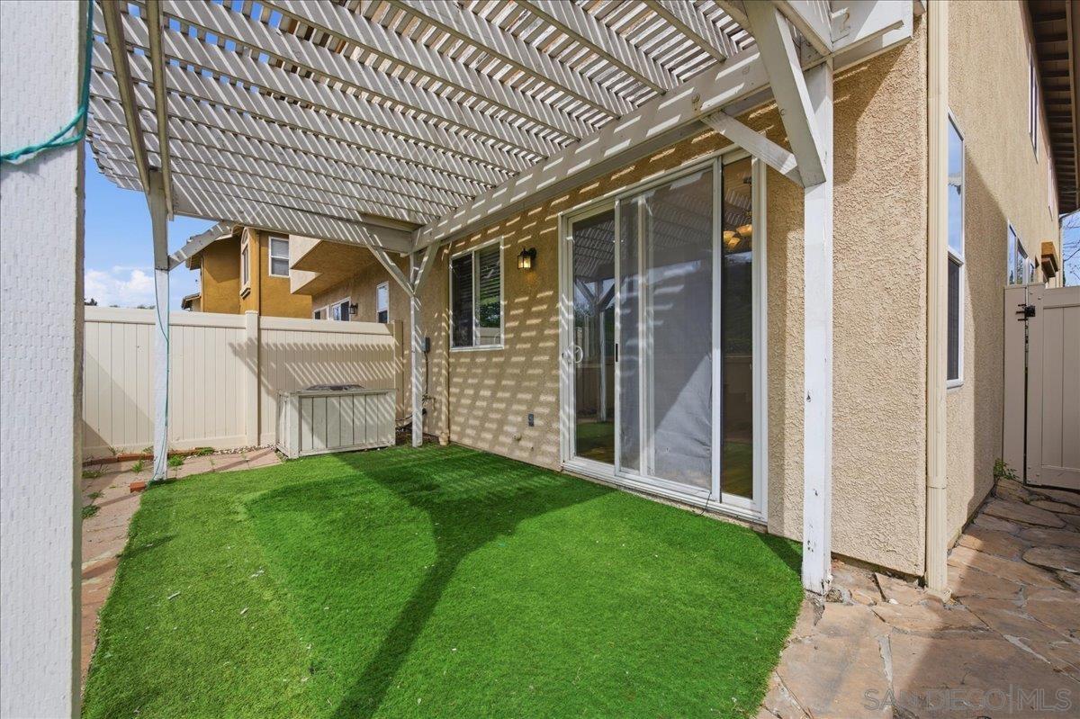 Detail Gallery Image 33 of 56 For 10294  Scripps Poway Pkwy  #5,  San Diego,  CA 92131 - 2 Beds | 2/1 Baths