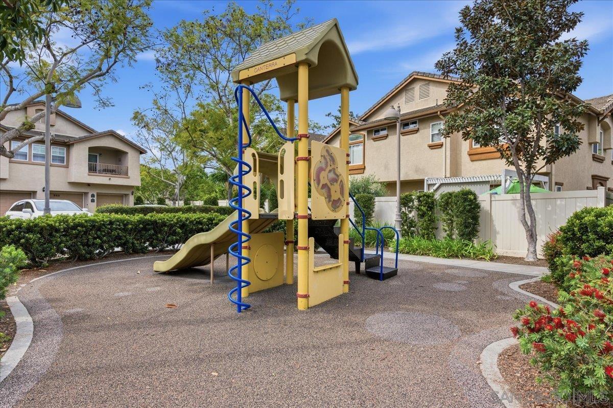 Detail Gallery Image 53 of 56 For 10294  Scripps Poway Pkwy  #5,  San Diego,  CA 92131 - 2 Beds | 2/1 Baths
