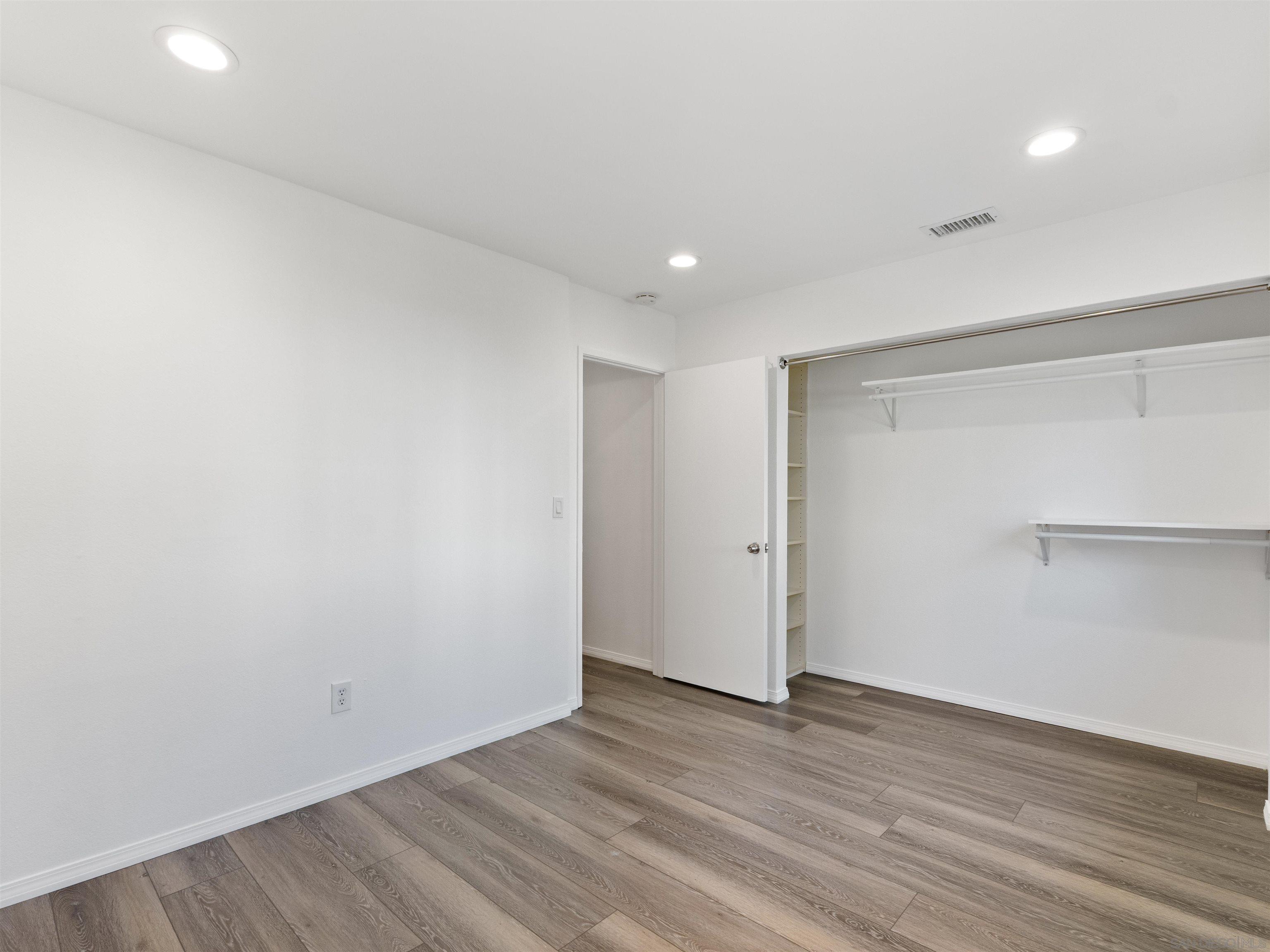 Detail Gallery Image 31 of 43 For 2835  Hillsboro Ct, Carlsbad,  CA 92010 - 3 Beds | 2 Baths