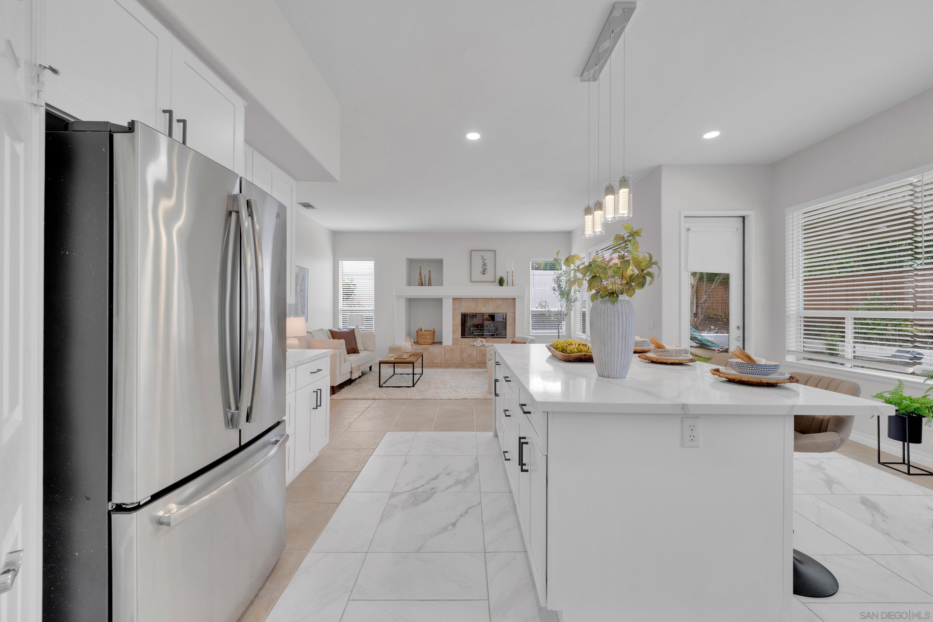 Detail Gallery Image 13 of 41 For 11674  Scripps Creek, San Diego,  CA 92131 - 5 Beds | 3 Baths