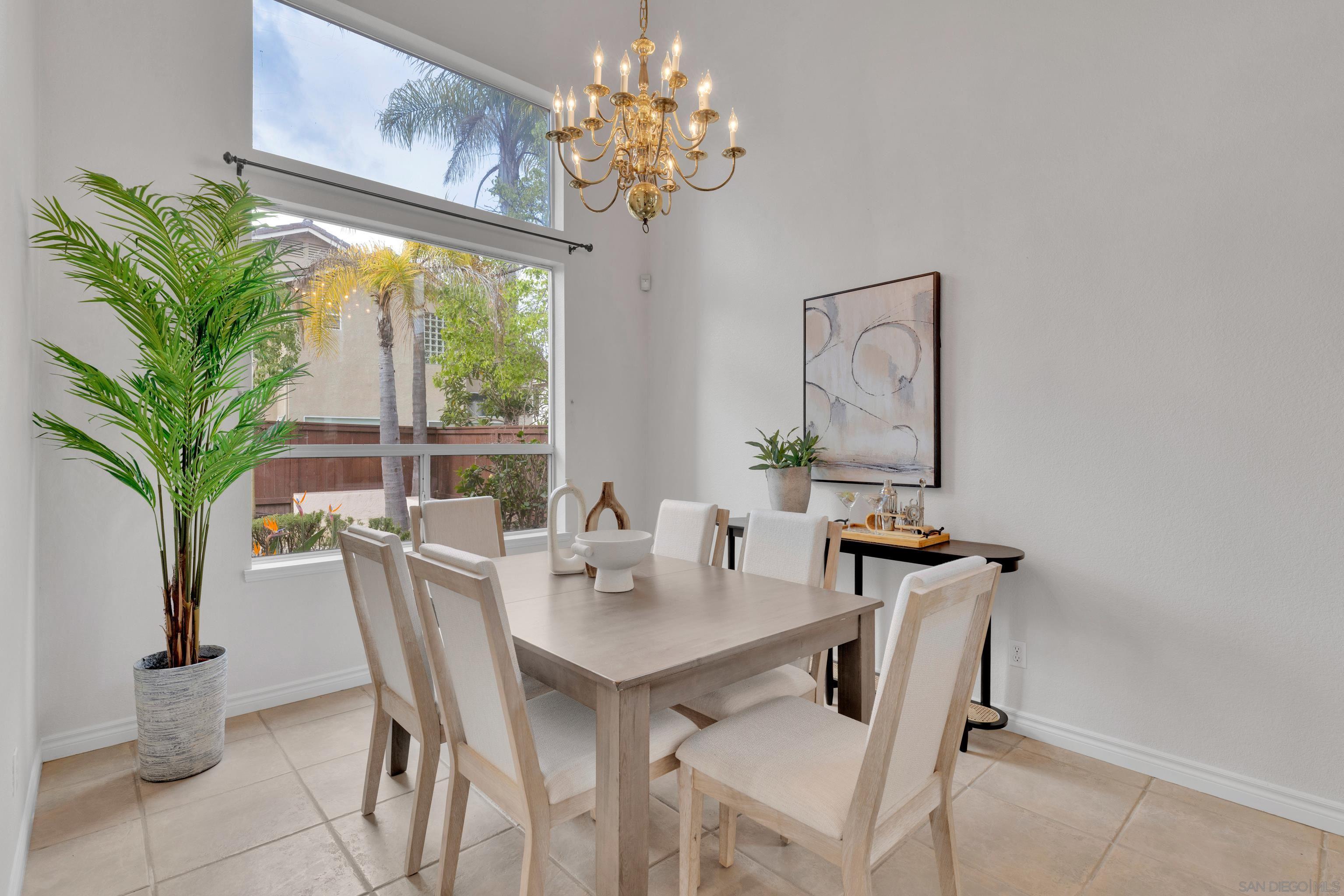 Detail Gallery Image 14 of 41 For 11674  Scripps Creek, San Diego,  CA 92131 - 5 Beds | 3 Baths