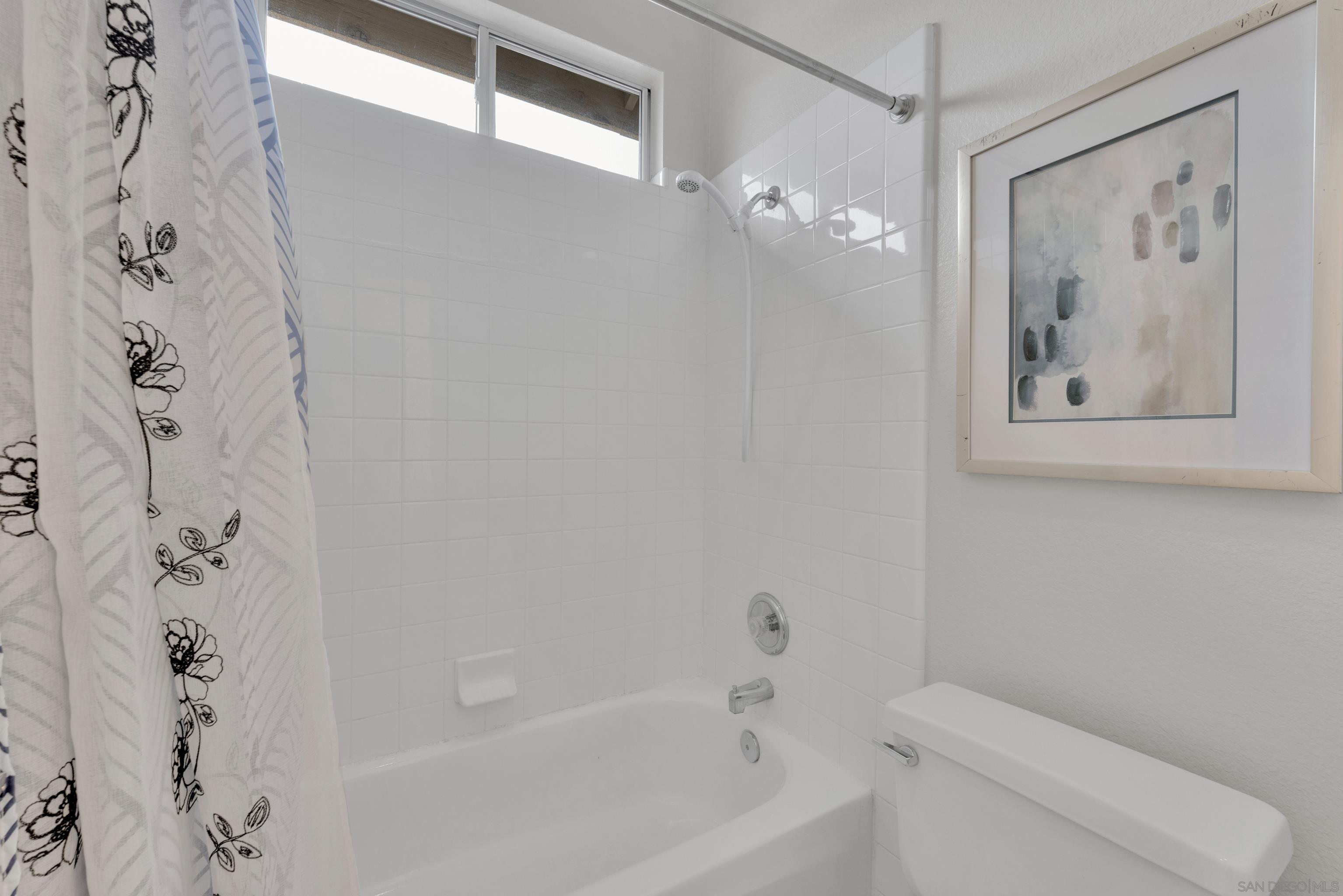 Detail Gallery Image 27 of 41 For 11674  Scripps Creek, San Diego,  CA 92131 - 5 Beds | 3 Baths