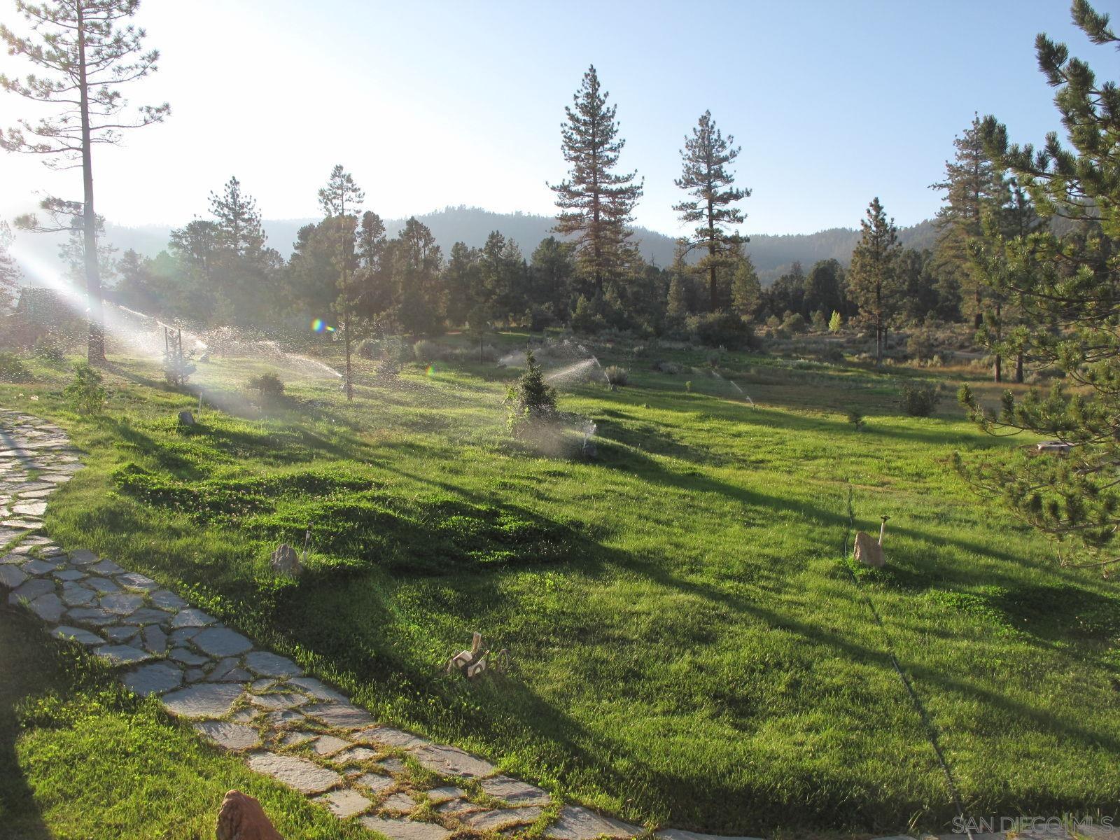 Detail Gallery Image 15 of 17 For , Frazier Park,  CA 93225 - 6 Beds | 4 Baths