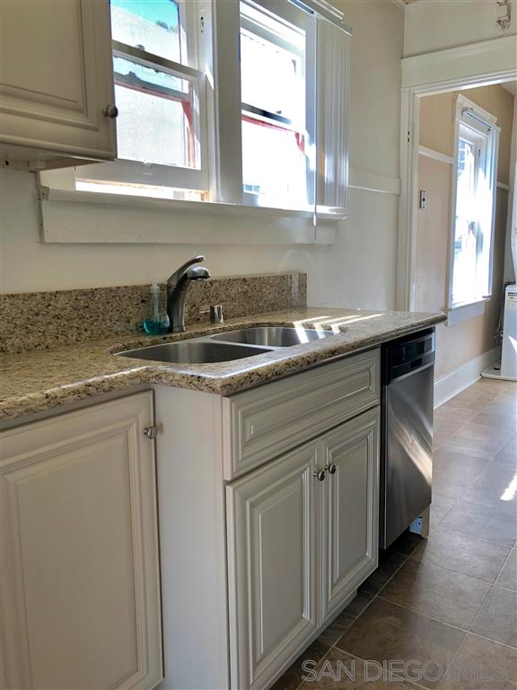 Detail Gallery Image 7 of 11 For 3574  4th Ave, San Diego,  CA 92103 - 1 Beds | 1 Baths