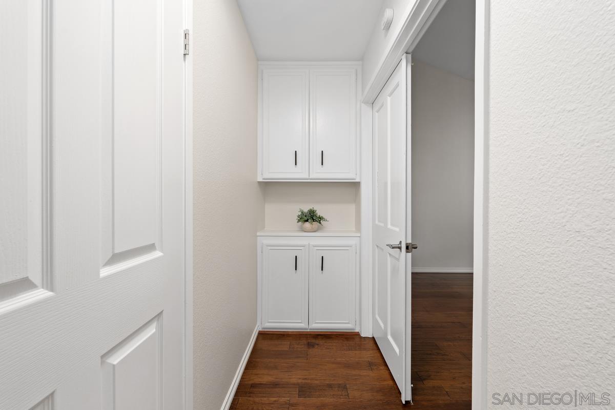 Detail Gallery Image 28 of 40 For 8028  Caminito Mallorca, La Jolla,  CA 92037 - 2 Beds | 2 Baths