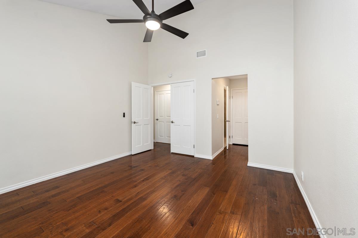 Detail Gallery Image 30 of 40 For 8028  Caminito Mallorca, La Jolla,  CA 92037 - 2 Beds | 2 Baths