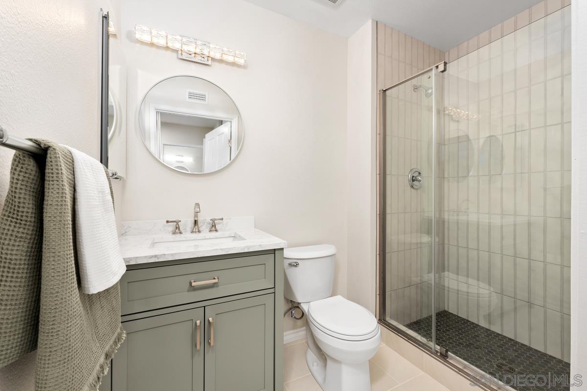 Detail Gallery Image 32 of 40 For 8028  Caminito Mallorca, La Jolla,  CA 92037 - 2 Beds | 2 Baths