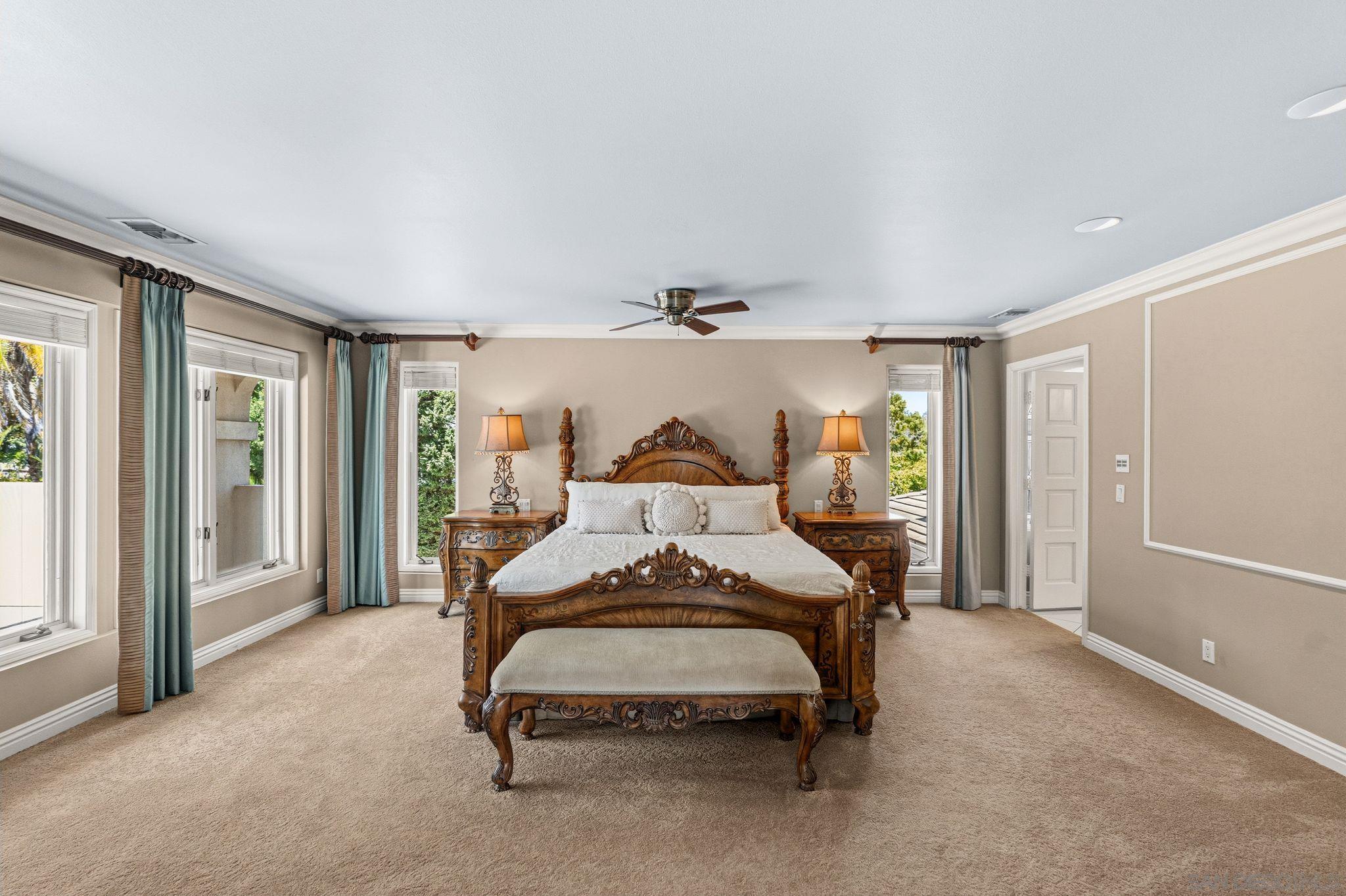 Detail Gallery Image 30 of 59 For 5860  Calle Camposeco, Rancho Santa Fe,  CA 92067 - 6 Beds | 8/4 Baths