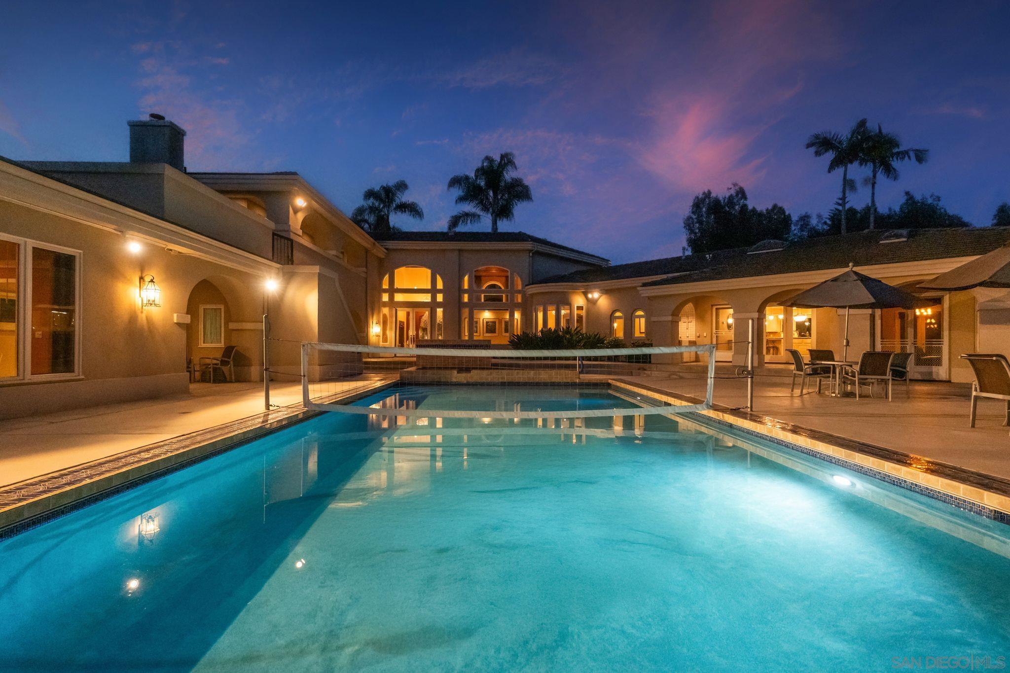 Detail Gallery Image 38 of 59 For 5860  Calle Camposeco, Rancho Santa Fe,  CA 92067 - 6 Beds | 8/4 Baths