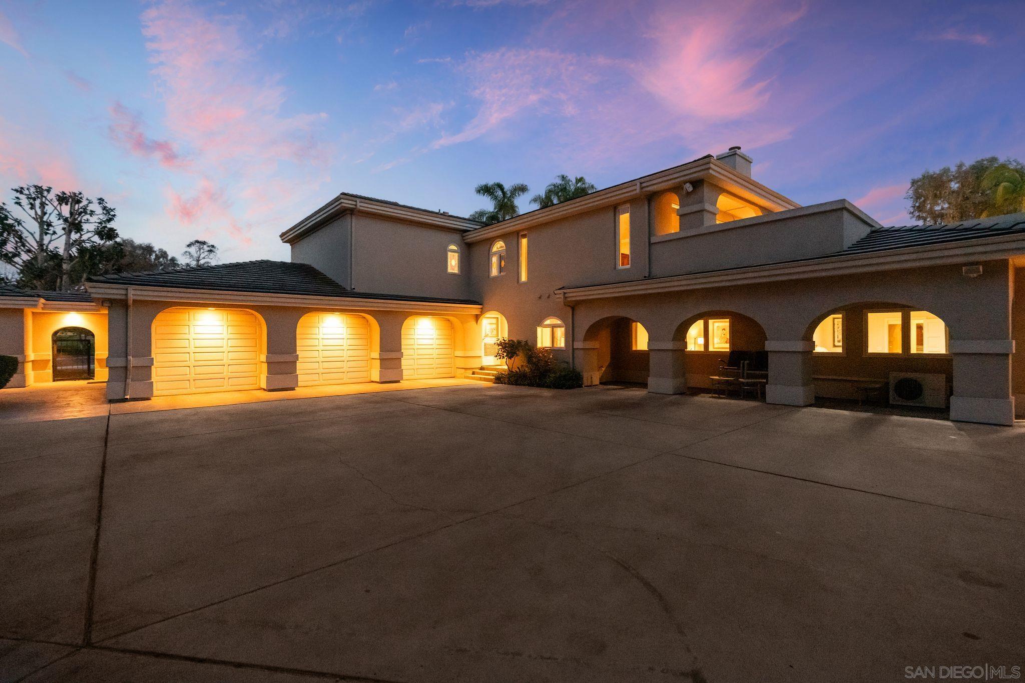 Detail Gallery Image 40 of 59 For 5860  Calle Camposeco, Rancho Santa Fe,  CA 92067 - 6 Beds | 8/4 Baths