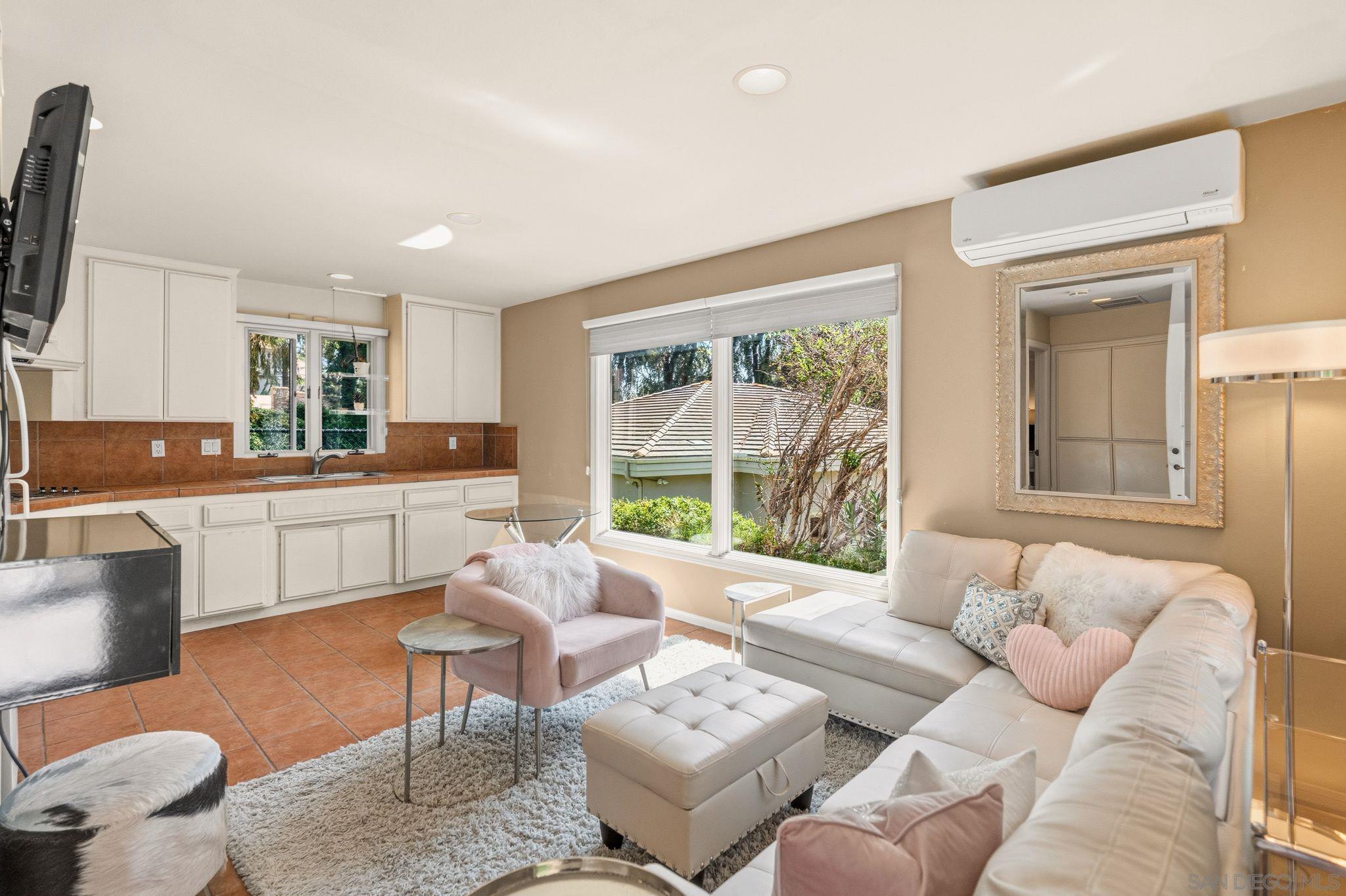 Detail Gallery Image 43 of 59 For 5860  Calle Camposeco, Rancho Santa Fe,  CA 92067 - 6 Beds | 8/4 Baths