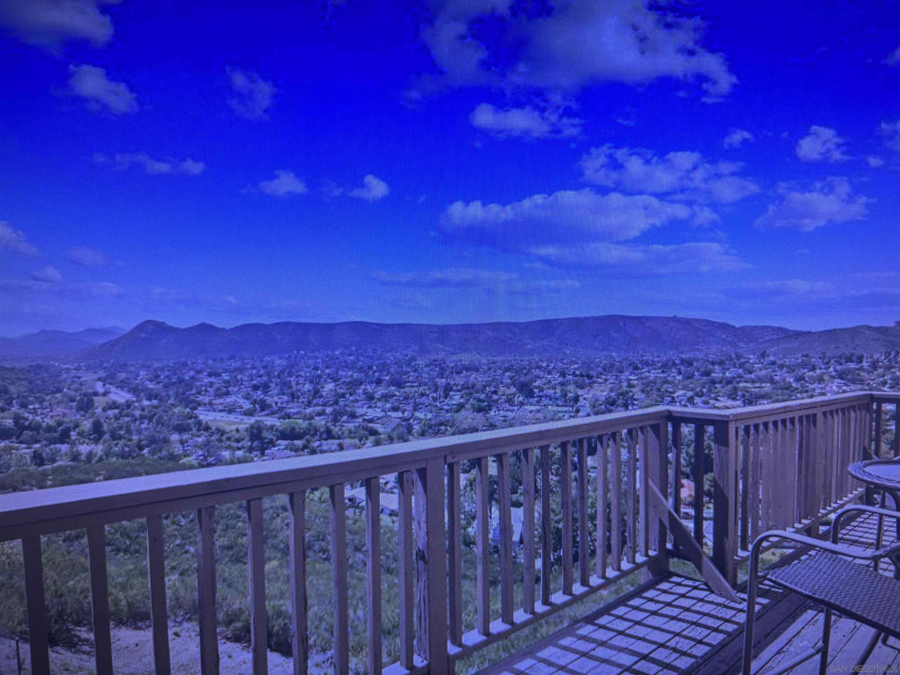 Detail Gallery Image 5 of 31 For 24501  Tesoro Way, Ramona,  CA 92065 - 3 Beds | 2/1 Baths