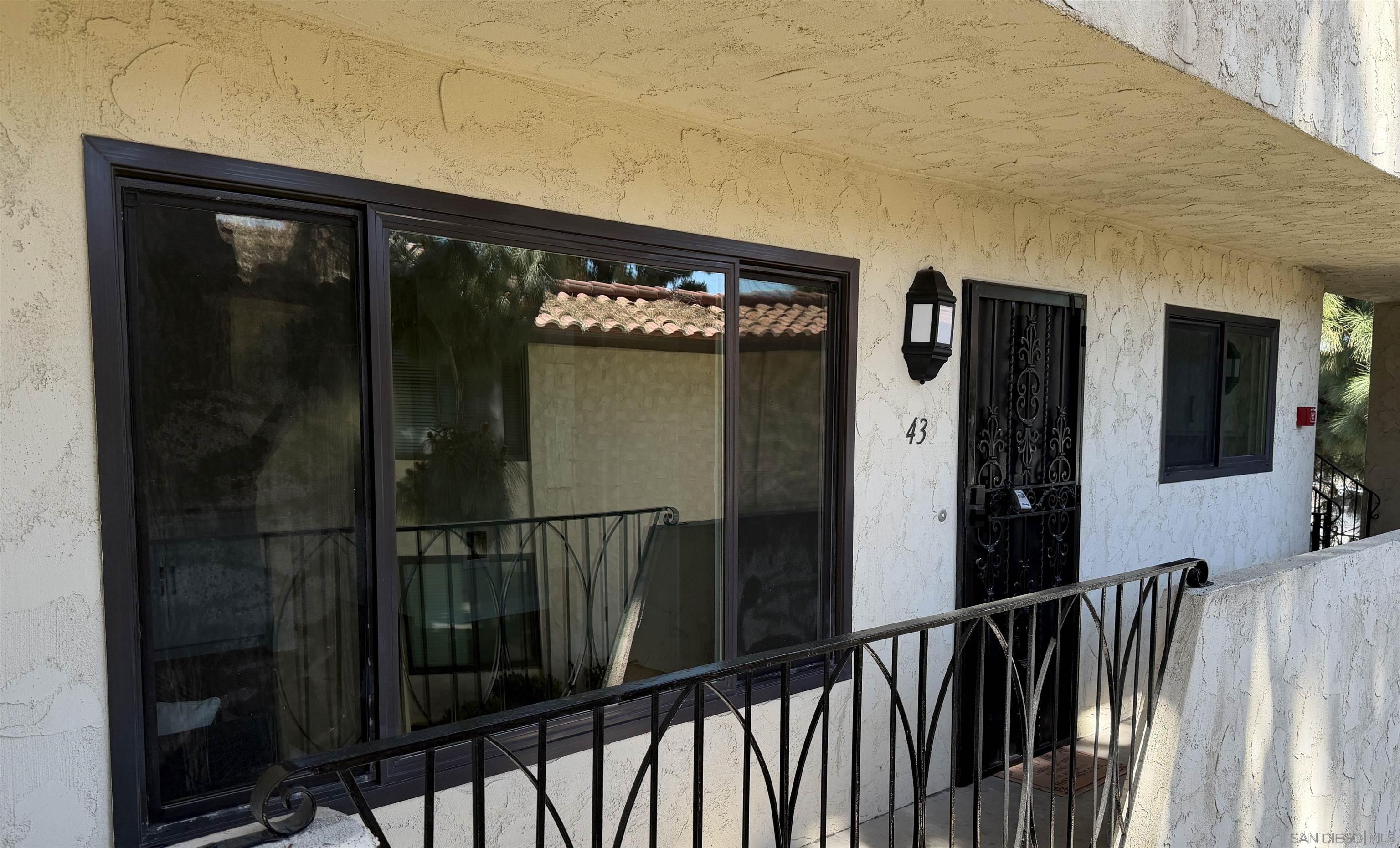 Detail Gallery Image 24 of 24 For 4235  Asher  #43,  San Diego,  CA 92110 - 2 Beds | 2 Baths