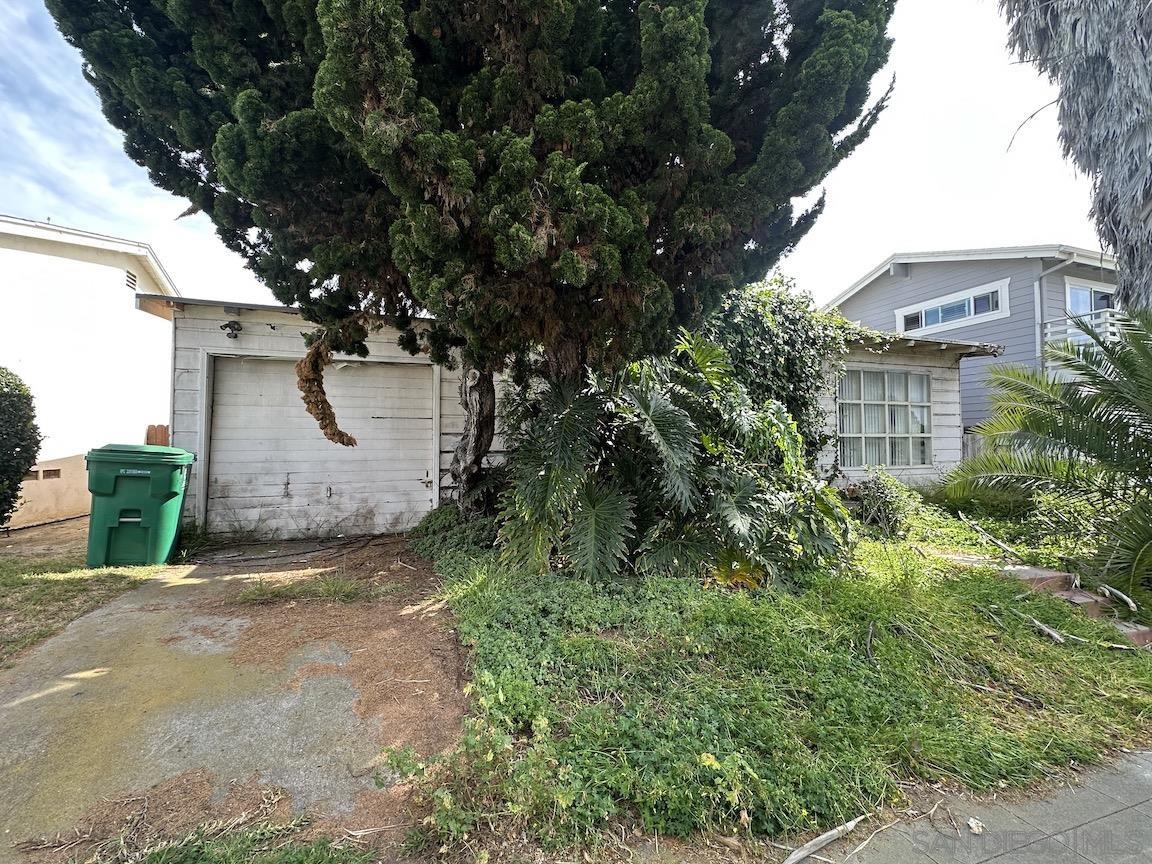 Front Image Thumbnail for SD260007949