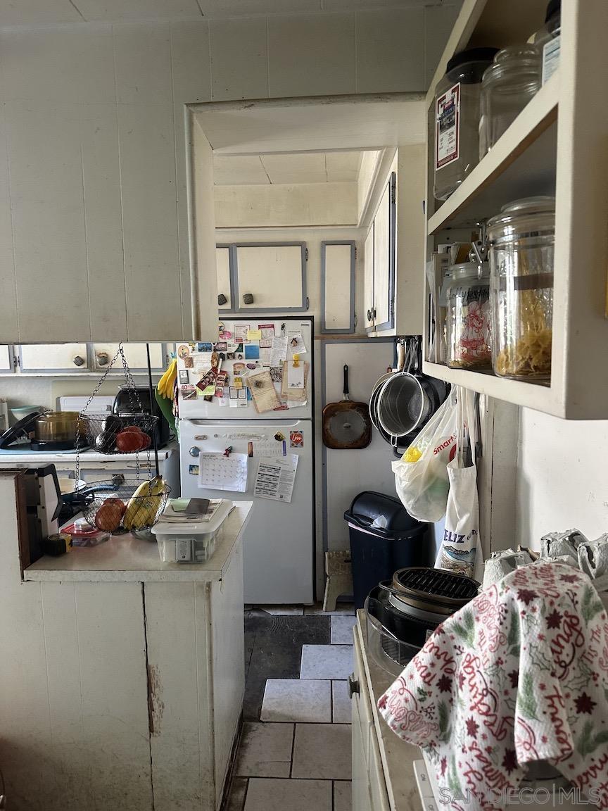 Detail Gallery Image 2 of 21 For 526  Genter Street, La Jolla,  CA 92037 - – Beds | – Baths