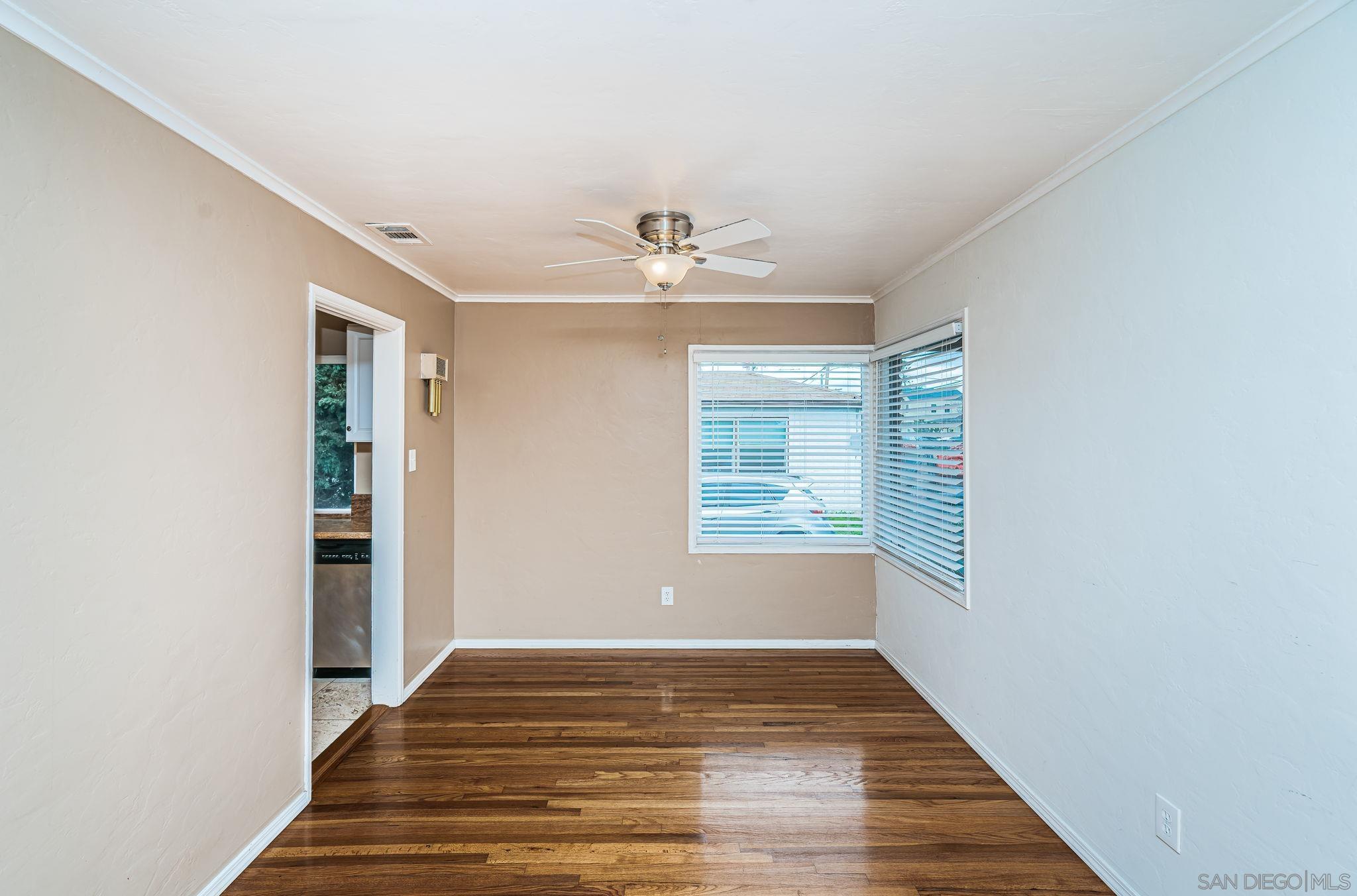 Detail Gallery Image 15 of 20 For 4954  63rd, San Diego,  CA 92115 - 3 Beds | 2 Baths