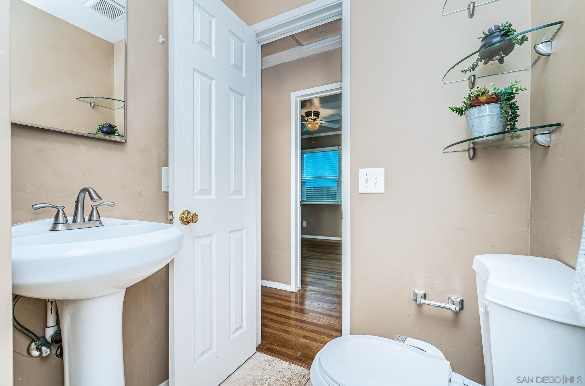 Detail Gallery Image 19 of 20 For 4954  63rd, San Diego,  CA 92115 - 3 Beds | 2 Baths