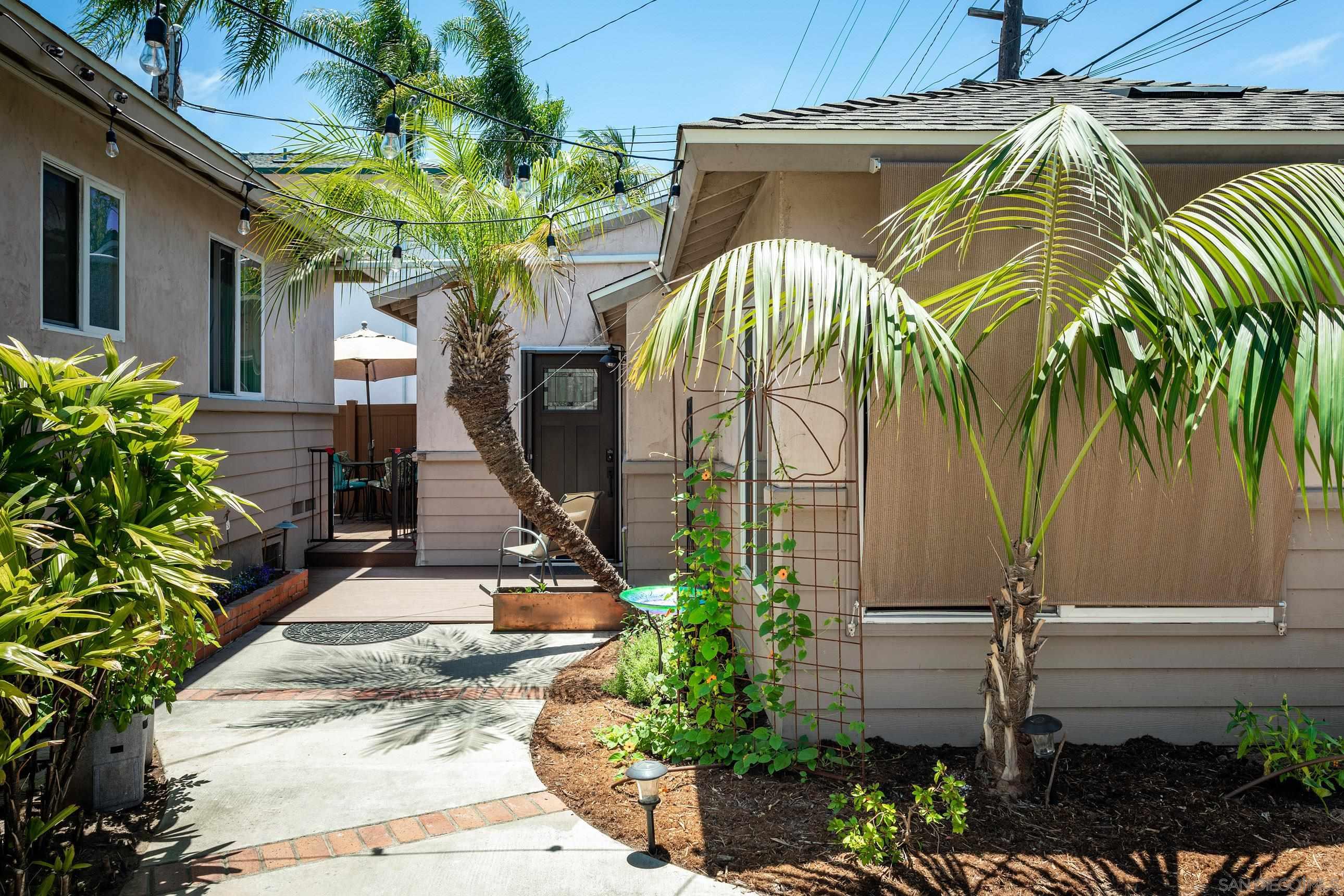 Detail Gallery Image 46 of 66 For 3634  Crown Point Drive, San Diego,  CA 92109 - 4 Beds | 3 Baths