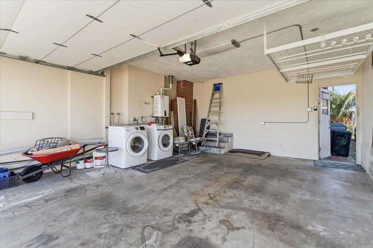 Detail Gallery Image 64 of 66 For 3634  Crown Point Drive, San Diego,  CA 92109 - 4 Beds | 3 Baths