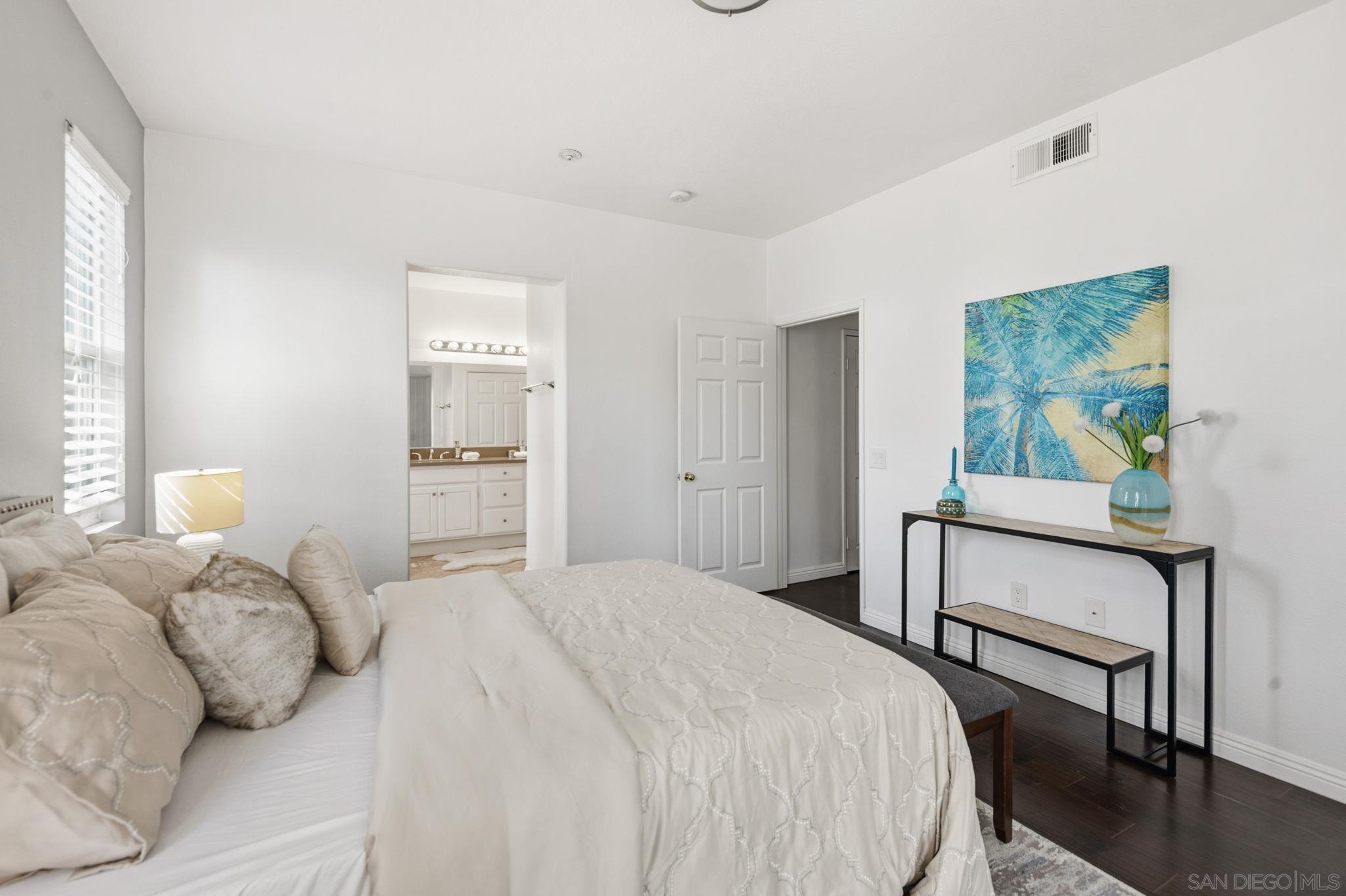 Detail Gallery Image 13 of 39 For 6  Taquitz, Irvine,  CA 92602 - 2 Beds | 2 Baths