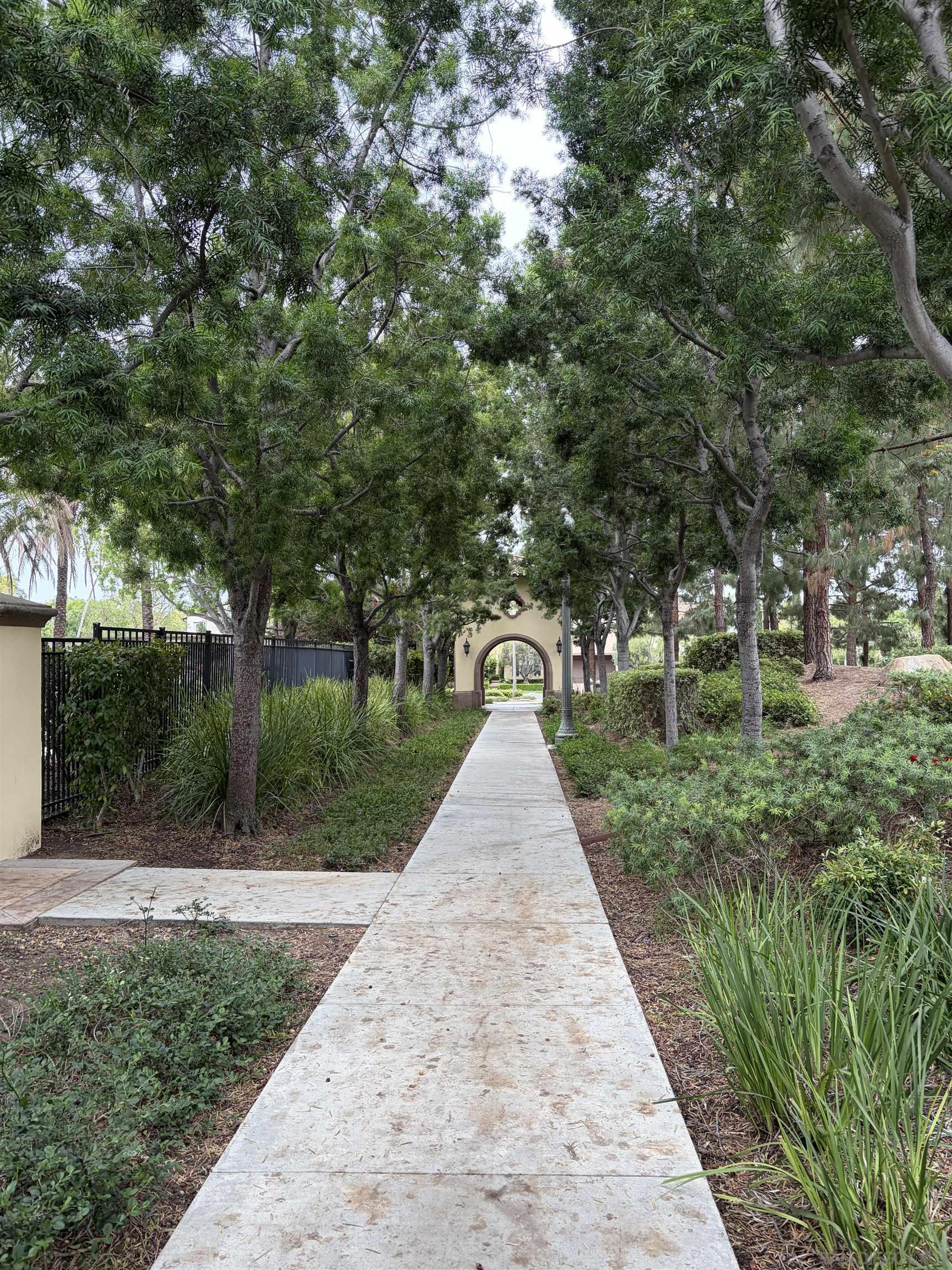 Detail Gallery Image 36 of 39 For 6  Taquitz, Irvine,  CA 92602 - 2 Beds | 2 Baths