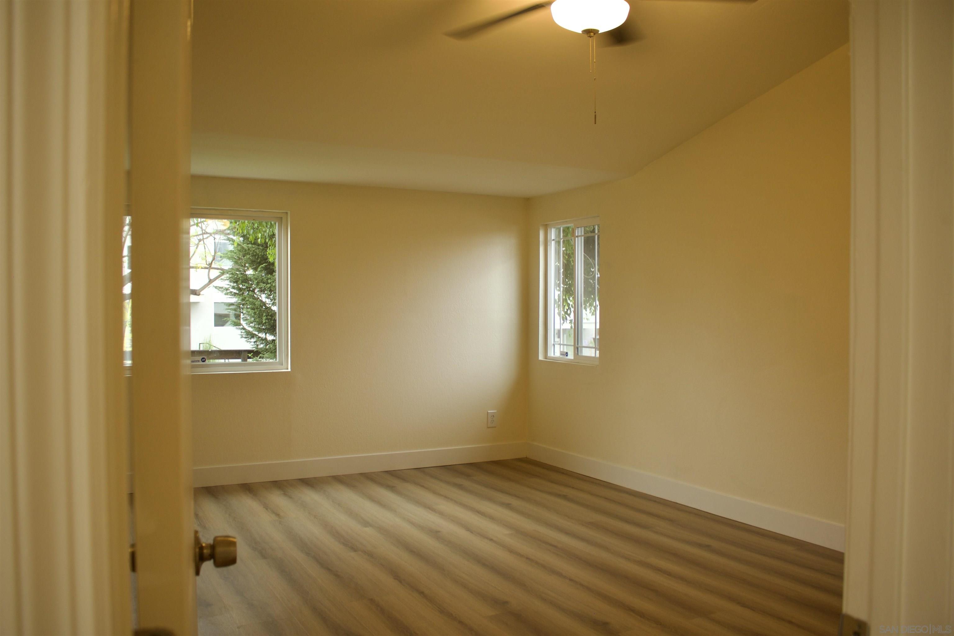 Detail Gallery Image 18 of 35 For 4956  Ocean View Blvd, San Diego,  CA 92113 - 3 Beds | 2 Baths