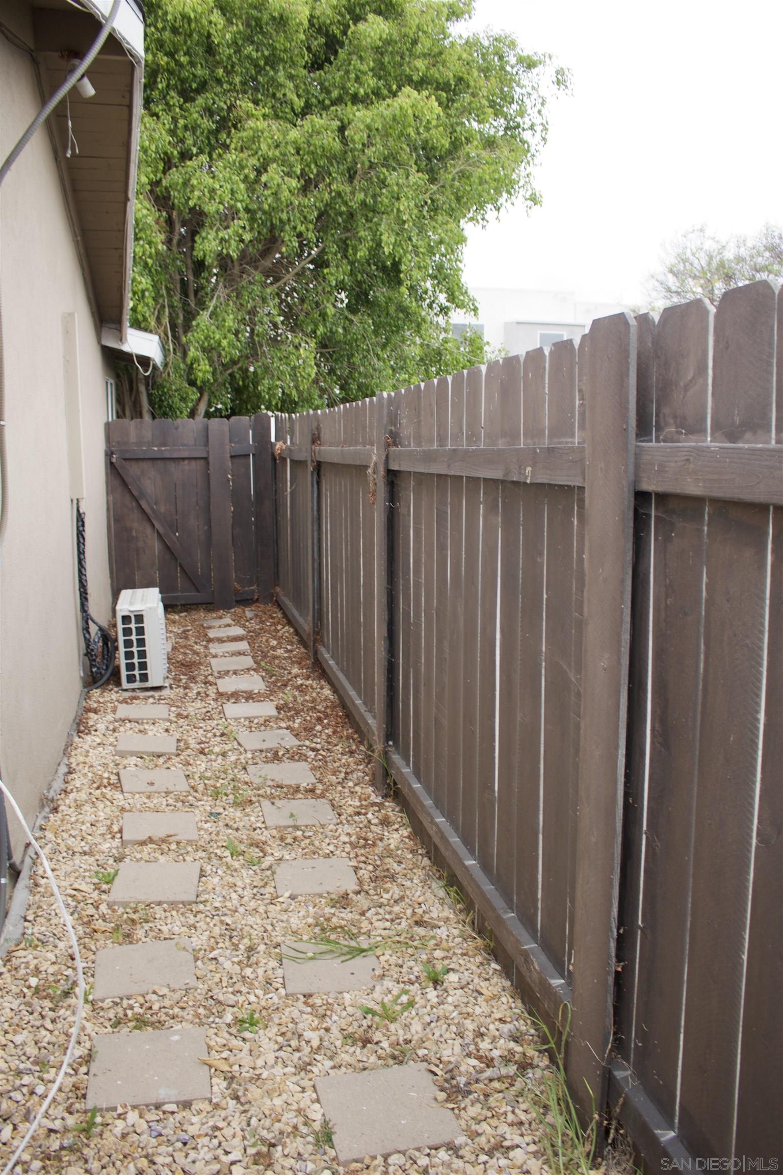 Detail Gallery Image 31 of 35 For 4956  Ocean View Blvd, San Diego,  CA 92113 - 3 Beds | 2 Baths