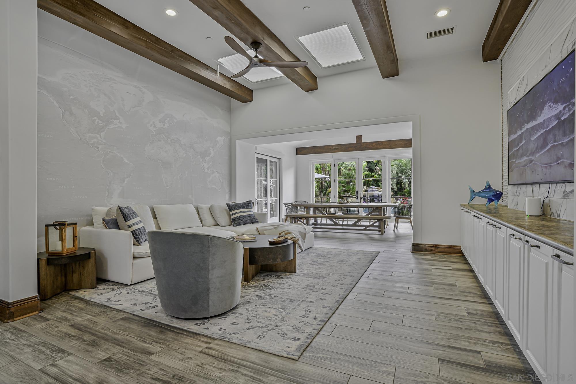 Detail Gallery Image 19 of 74 For 15823  the River Trail, Rancho Santa Fe,  CA 92067 - 5 Beds | 4 Baths