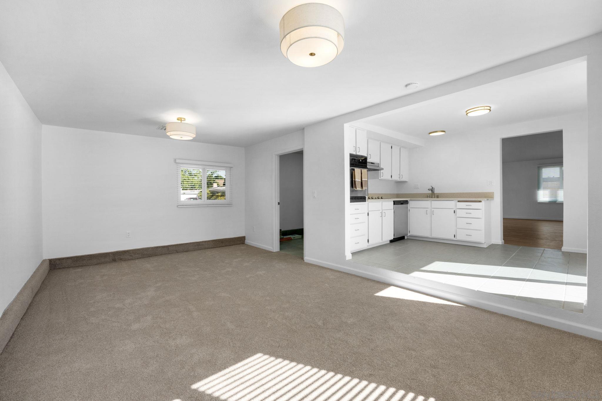 Detail Gallery Image 5 of 31 For 8937  Hammond Dr, San Diego,  CA 92123 - 4 Beds | 2 Baths