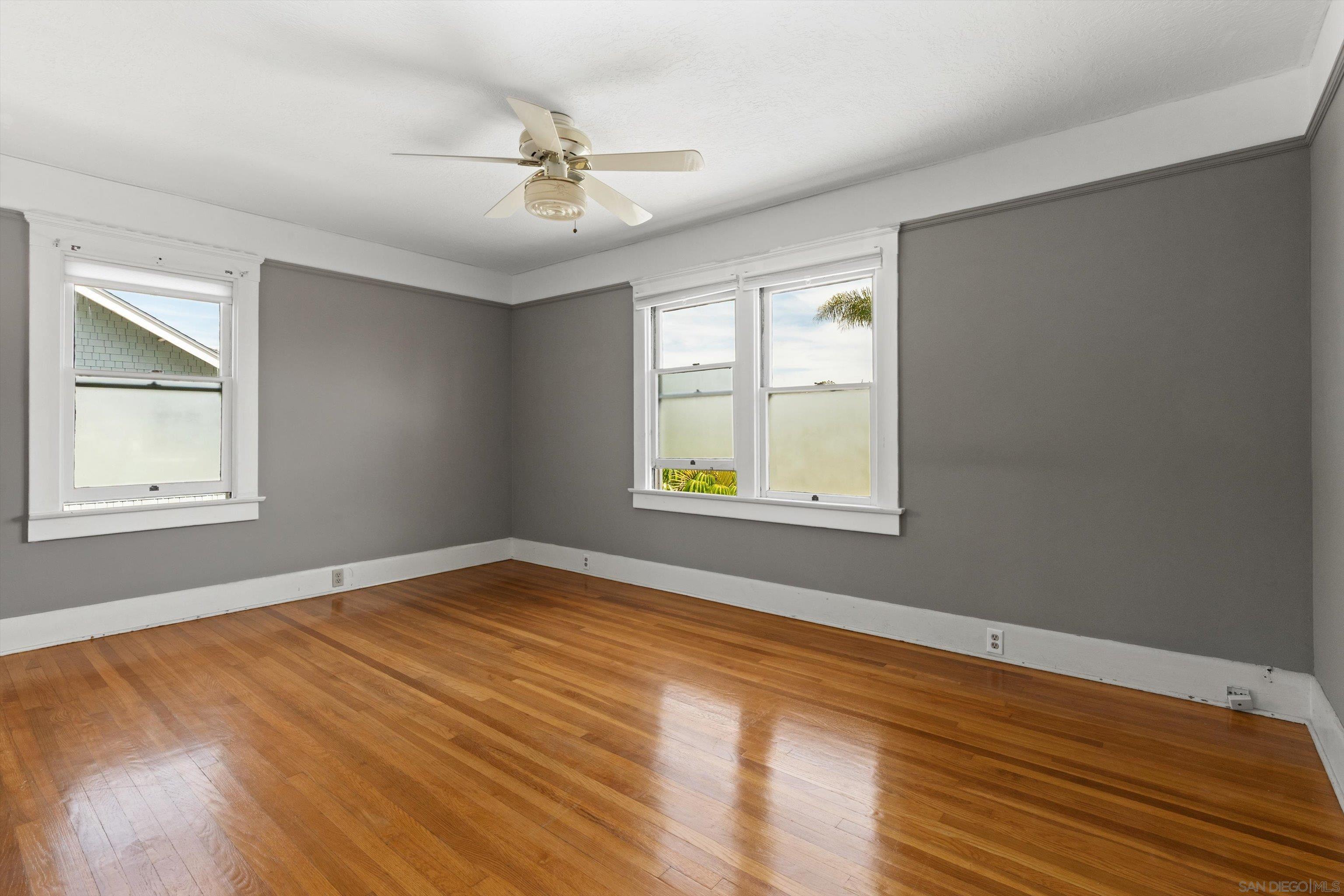 Detail Gallery Image 33 of 57 For 557  a Ave., Coronado,  CA 92118 - 3 Beds | 2/1 Baths