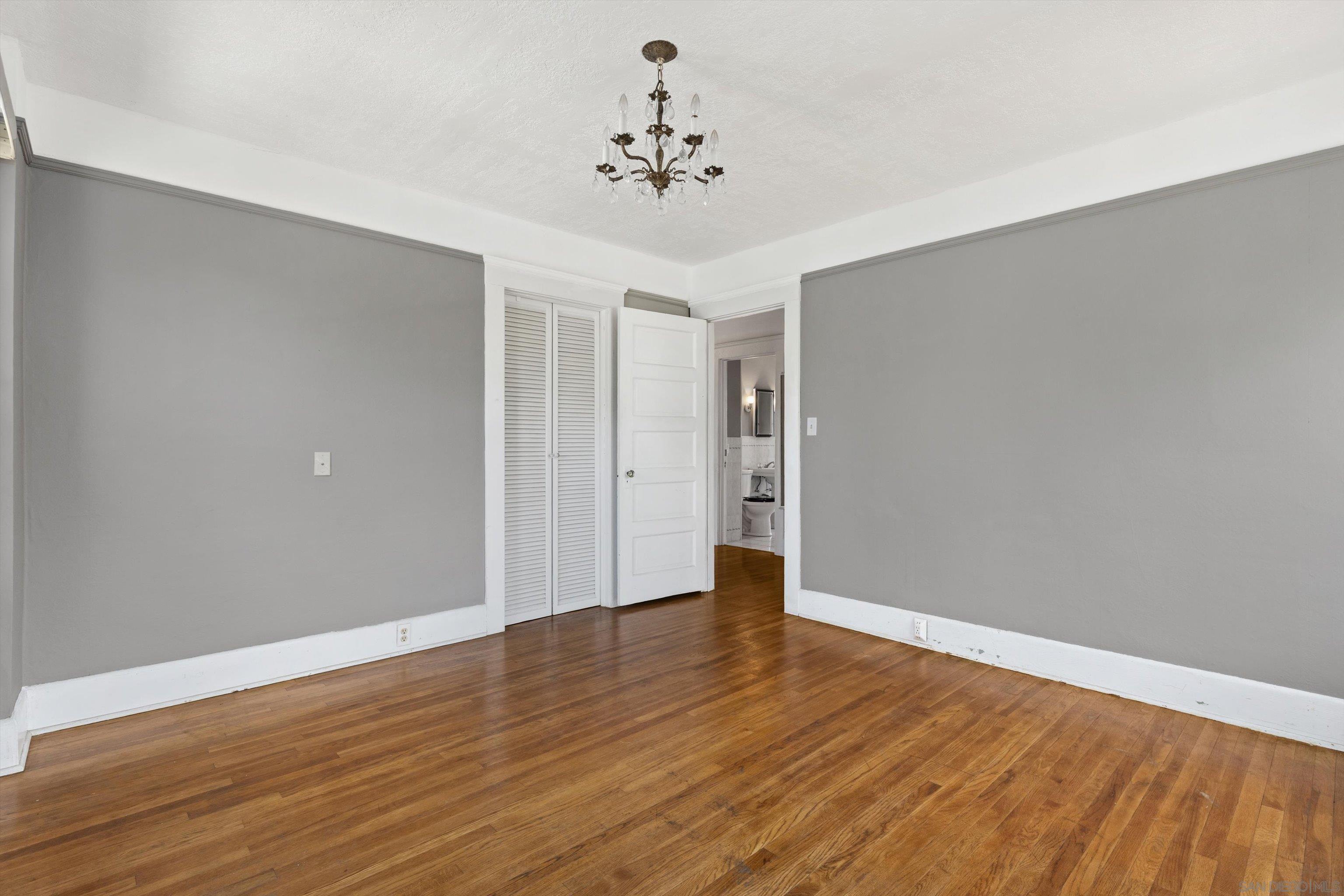 Detail Gallery Image 41 of 57 For 557  a Ave., Coronado,  CA 92118 - 3 Beds | 2/1 Baths