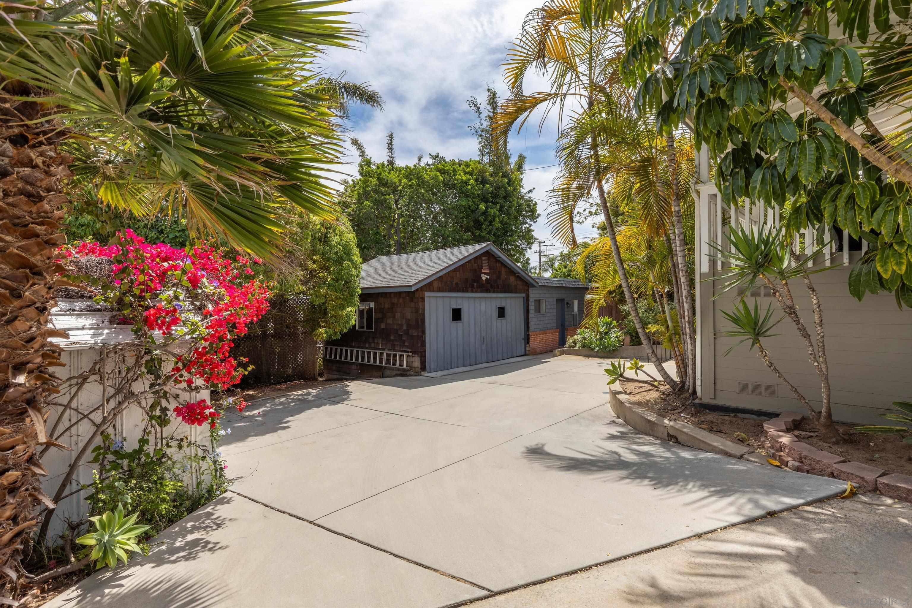 Detail Gallery Image 46 of 57 For 557  a Ave., Coronado,  CA 92118 - 3 Beds | 2/1 Baths