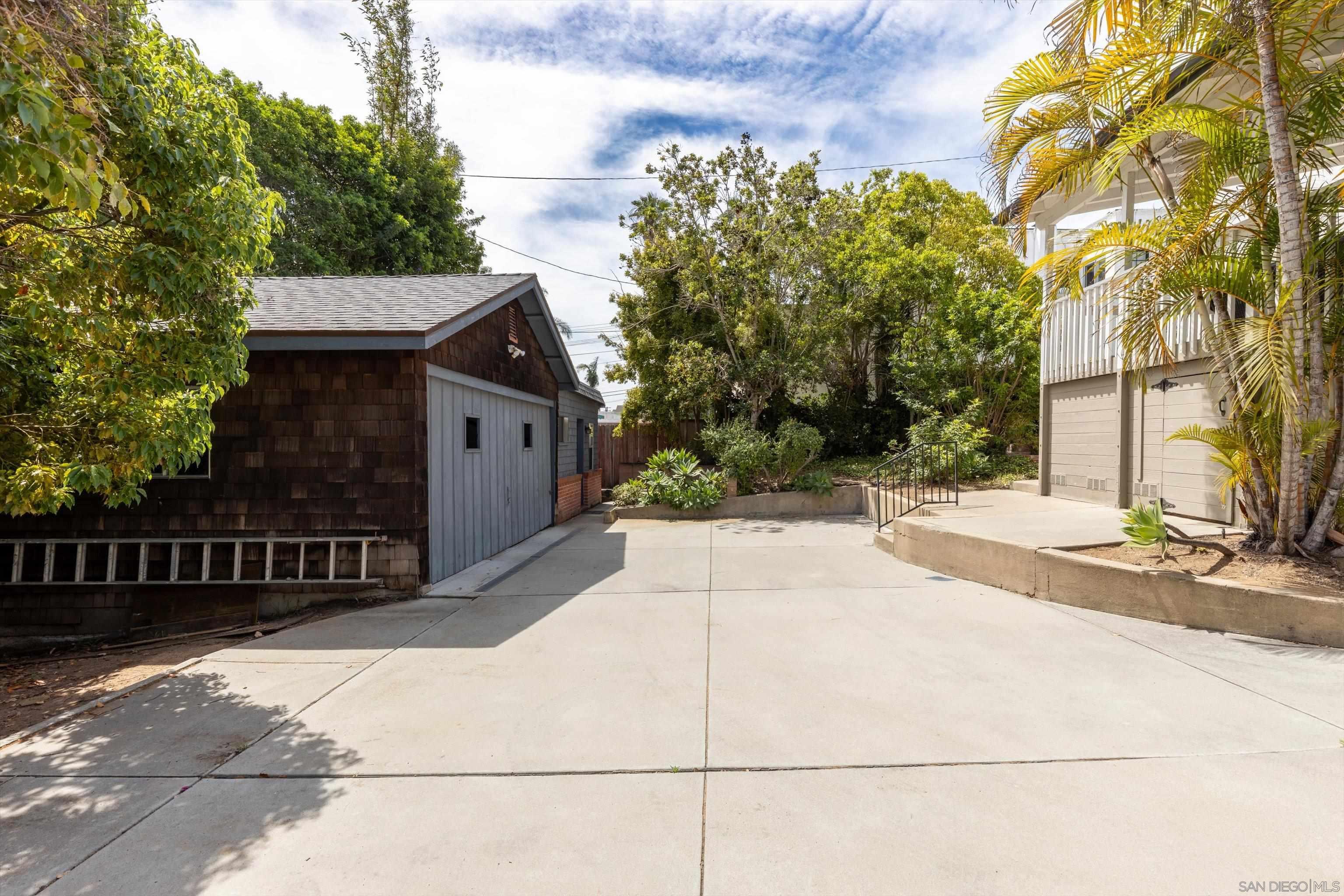 Detail Gallery Image 47 of 57 For 557  a Ave., Coronado,  CA 92118 - 3 Beds | 2/1 Baths