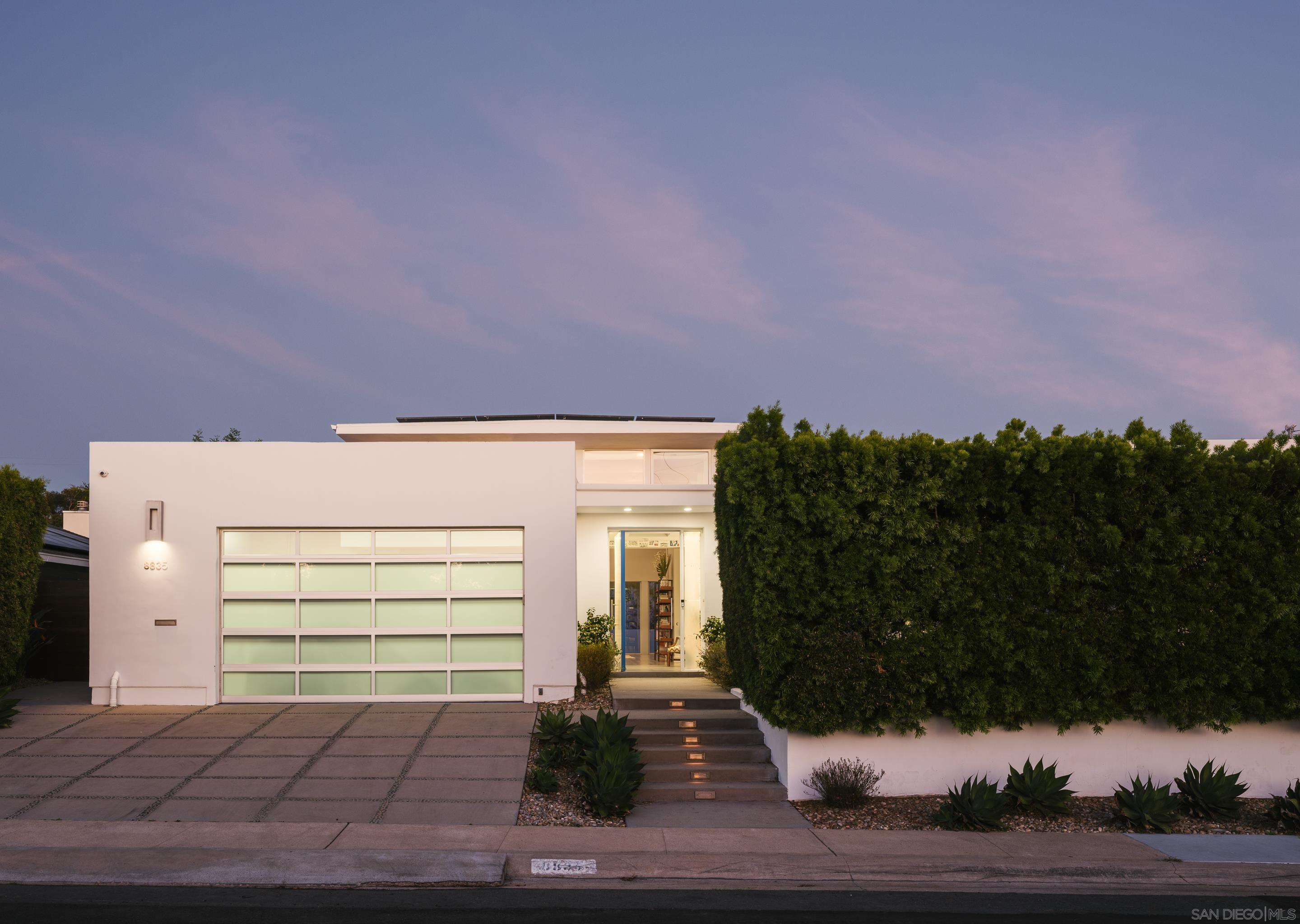 Front Image Thumbnail for SD260007978