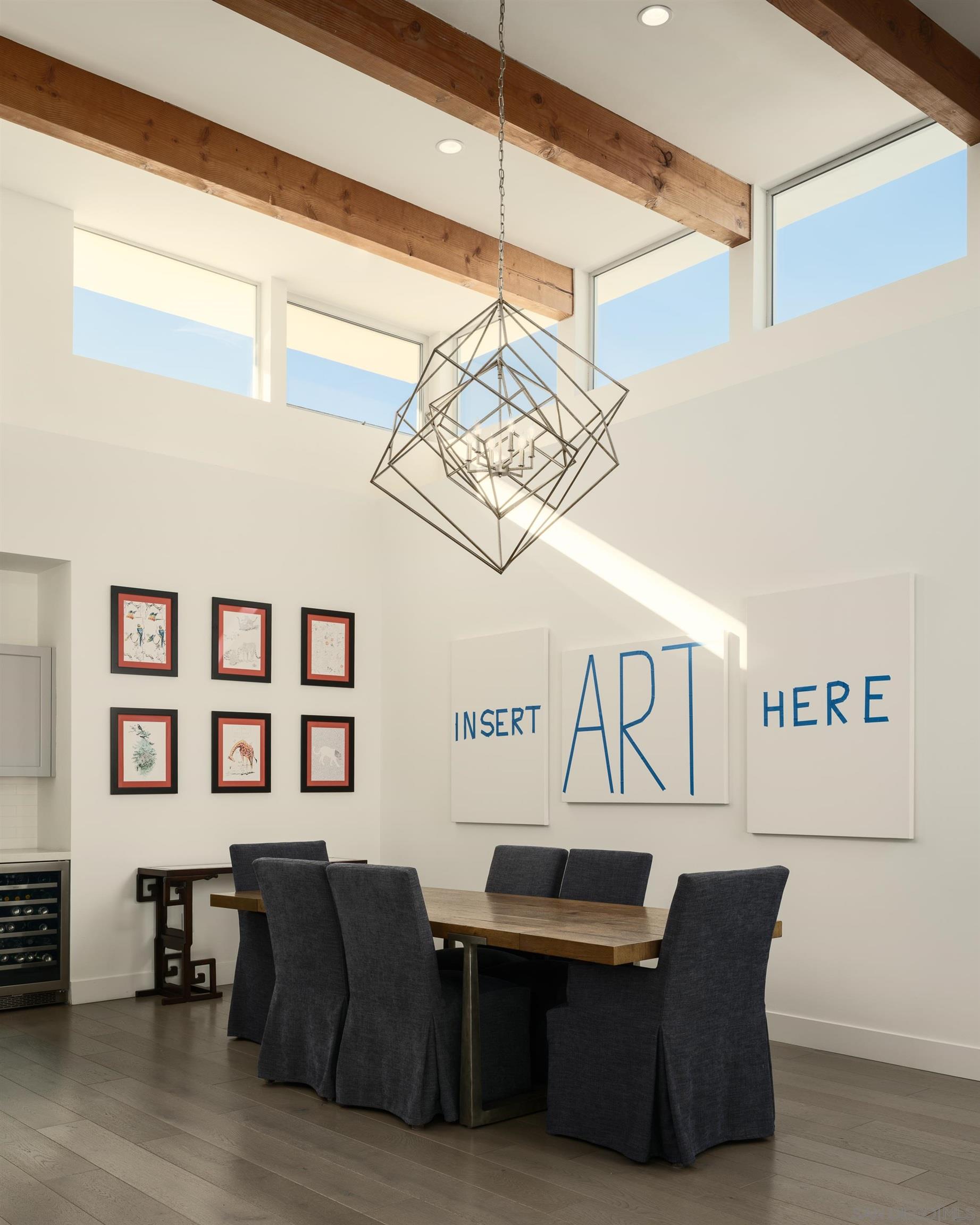 Detail Gallery Image 17 of 39 For 8835  Robin Hood Ln, La Jolla,  CA 92037 - 4 Beds | 4/1 Baths