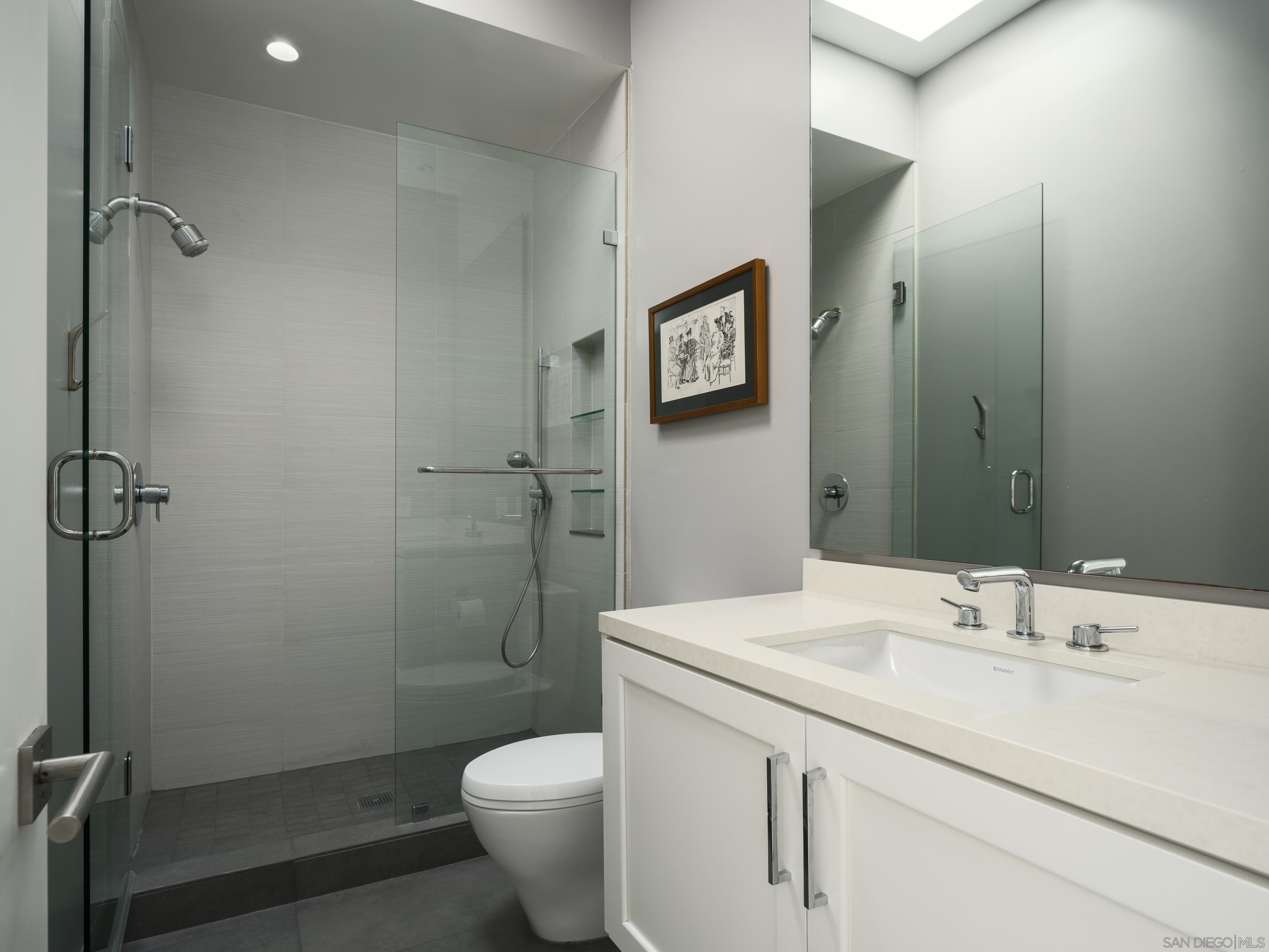 Detail Gallery Image 35 of 39 For 8835  Robin Hood Ln, La Jolla,  CA 92037 - 4 Beds | 4/1 Baths