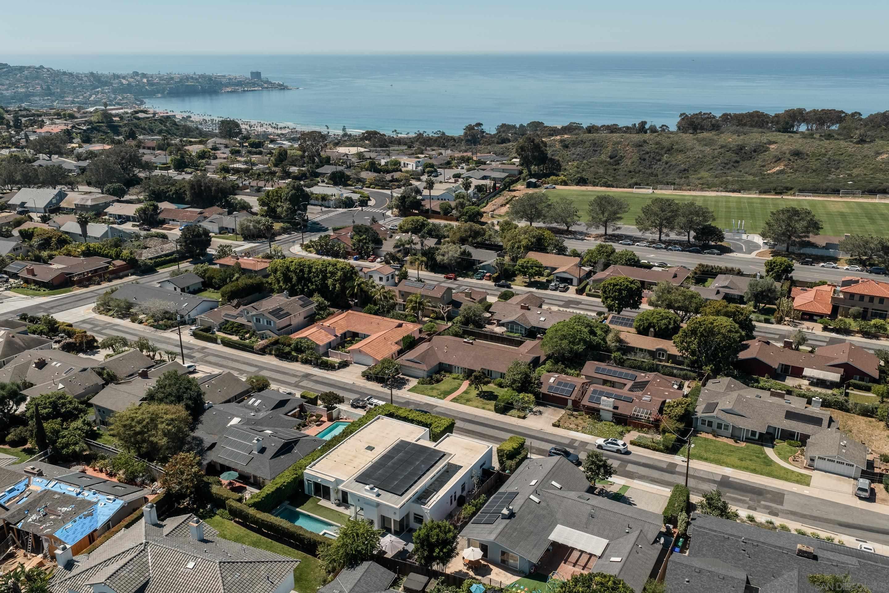 Detail Gallery Image 39 of 39 For 8835  Robin Hood Ln, La Jolla,  CA 92037 - 4 Beds | 4/1 Baths