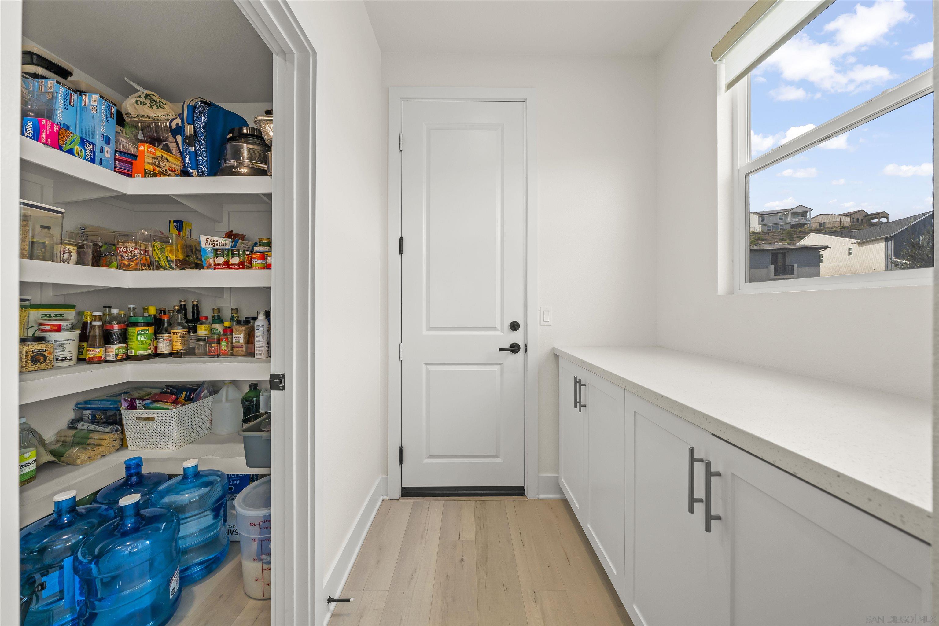 Detail Gallery Image 19 of 58 For 2183  Paseo Levanten, Chula Vista,  CA 91913 - 4 Beds | 3/1 Baths