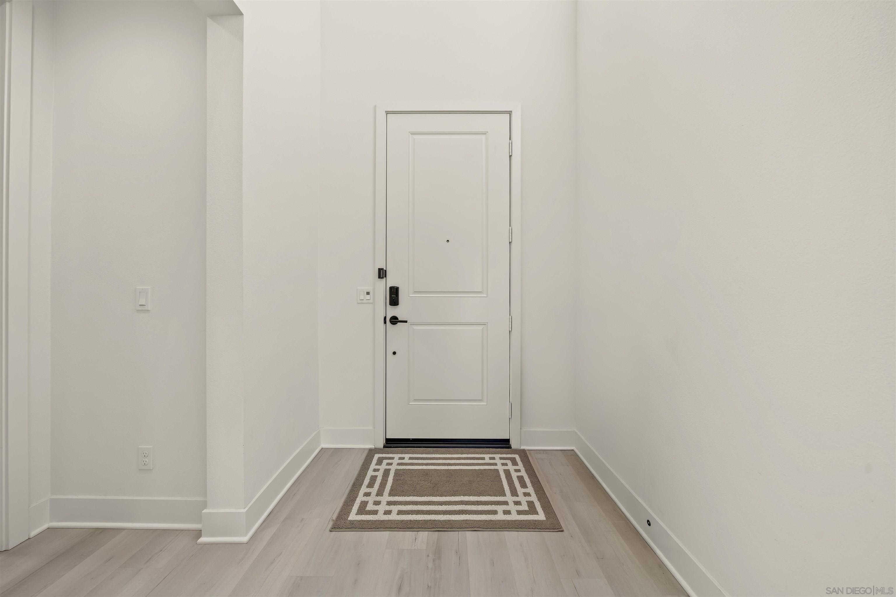 Detail Gallery Image 4 of 58 For 2183  Paseo Levanten, Chula Vista,  CA 91913 - 4 Beds | 3/1 Baths